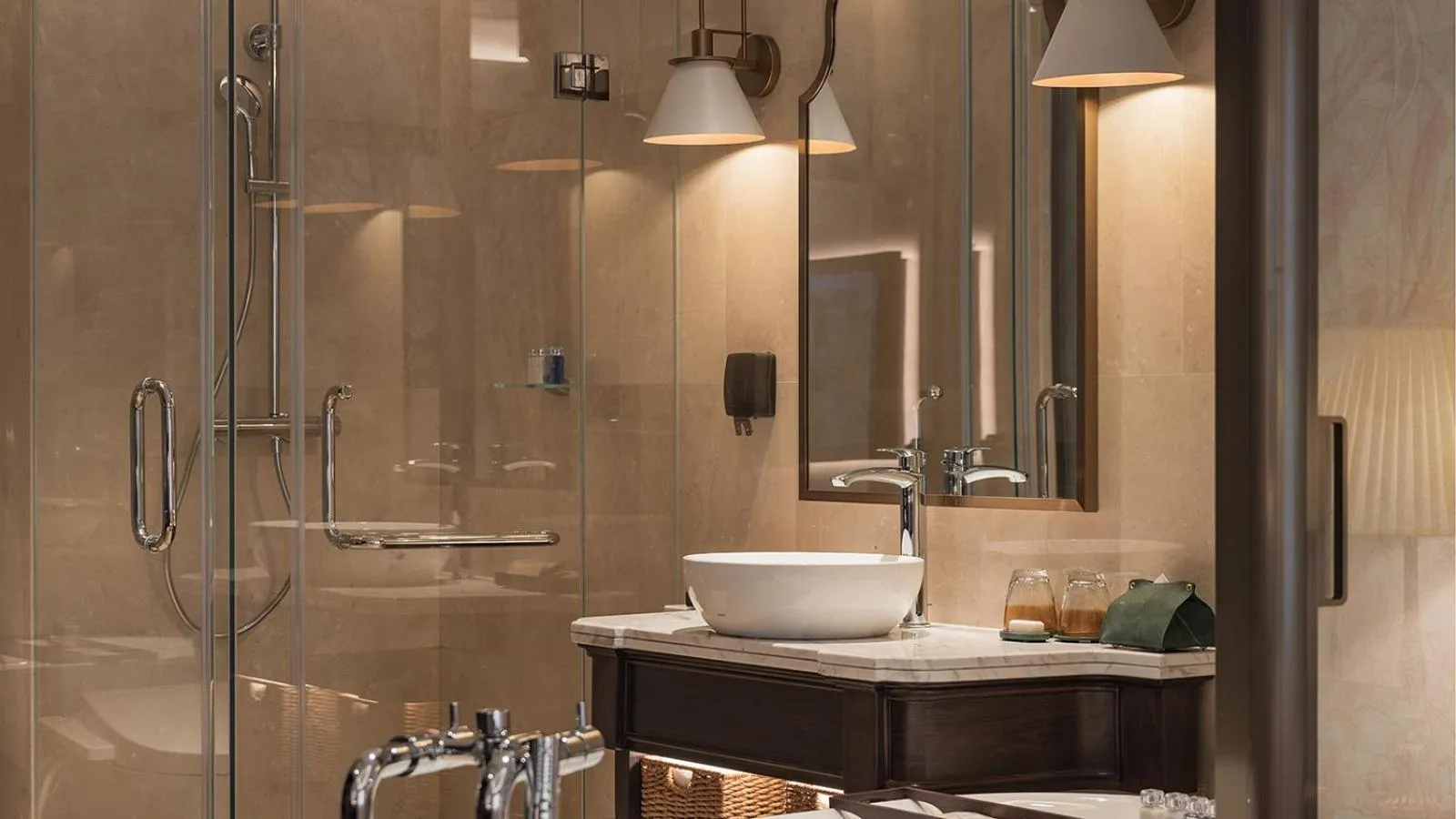 Golden Sun Hotel - Dalat