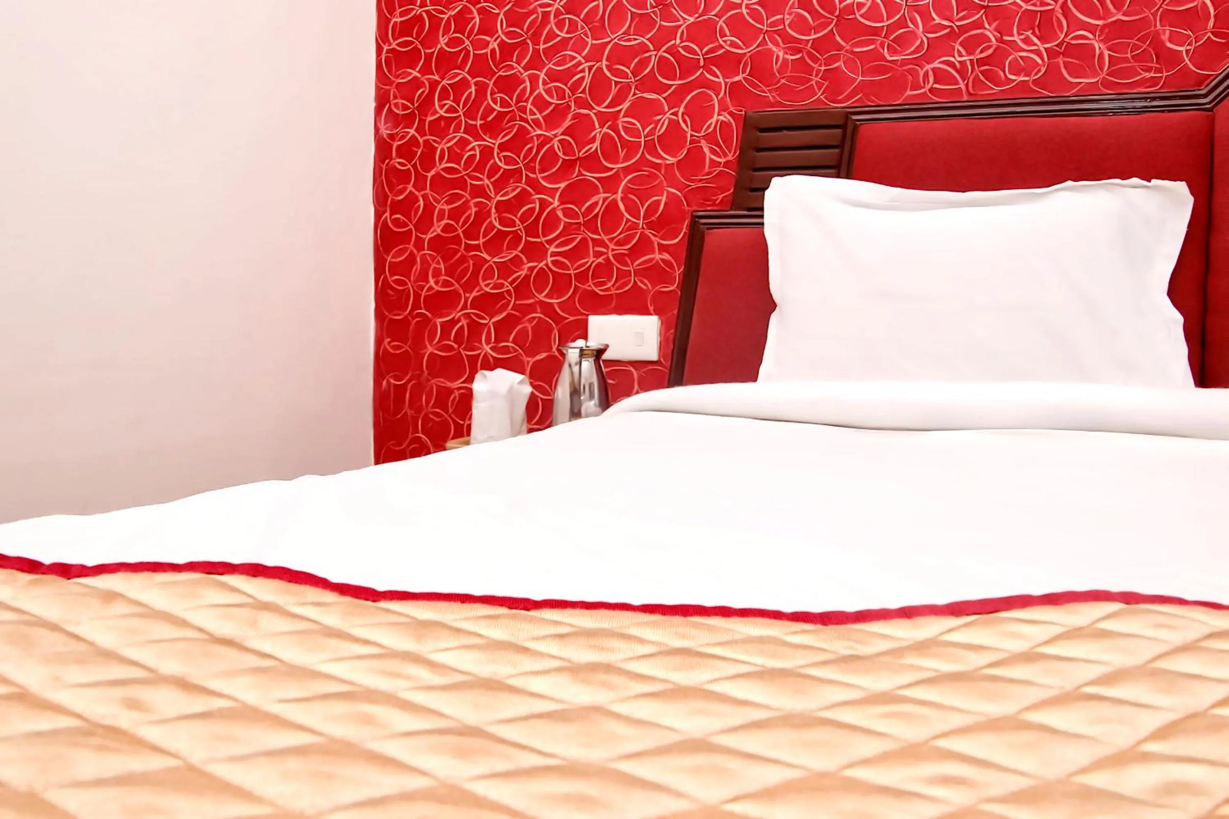 Bedroom, Bed in Hotel SV International