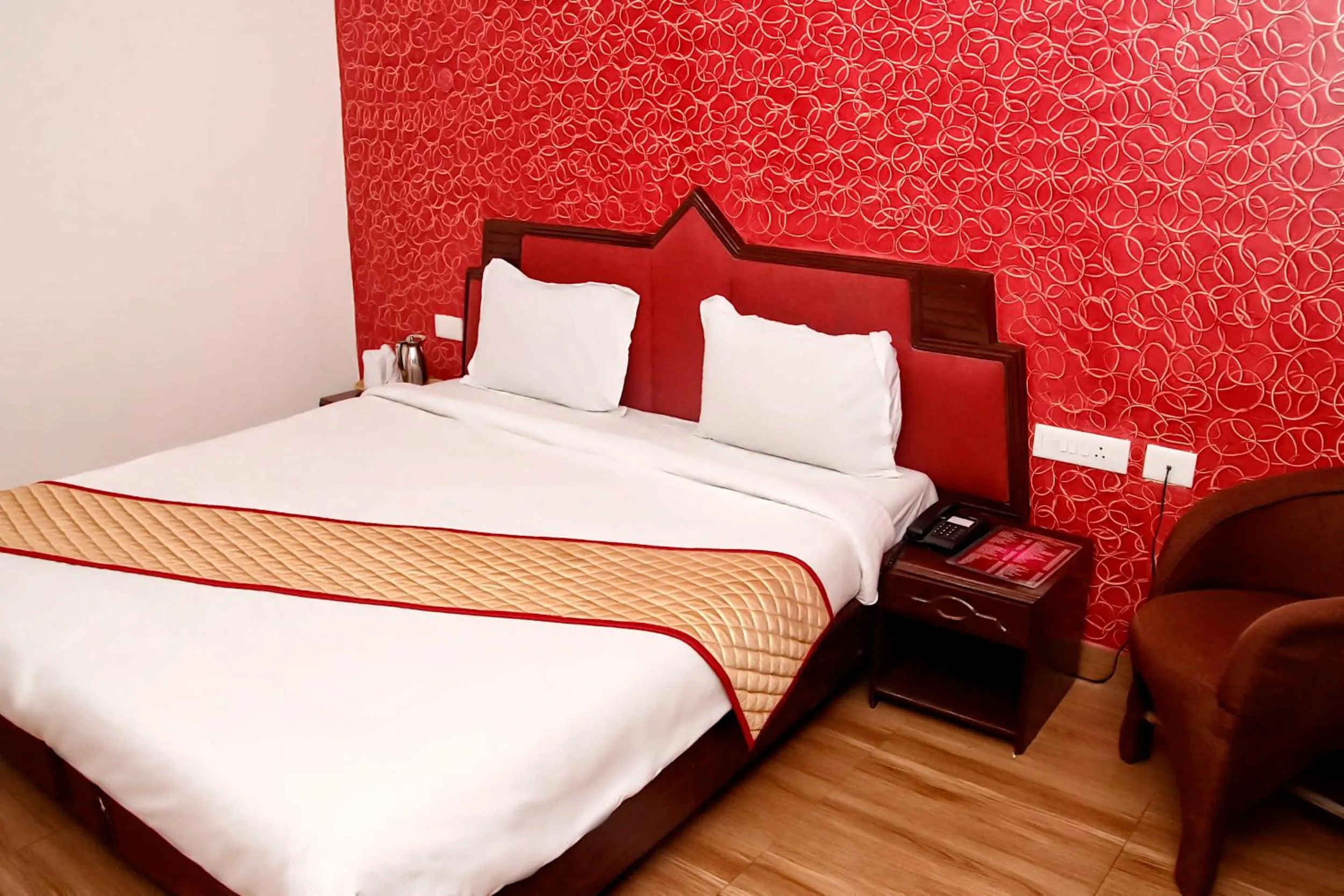 Bedroom, Bed in Hotel SV International