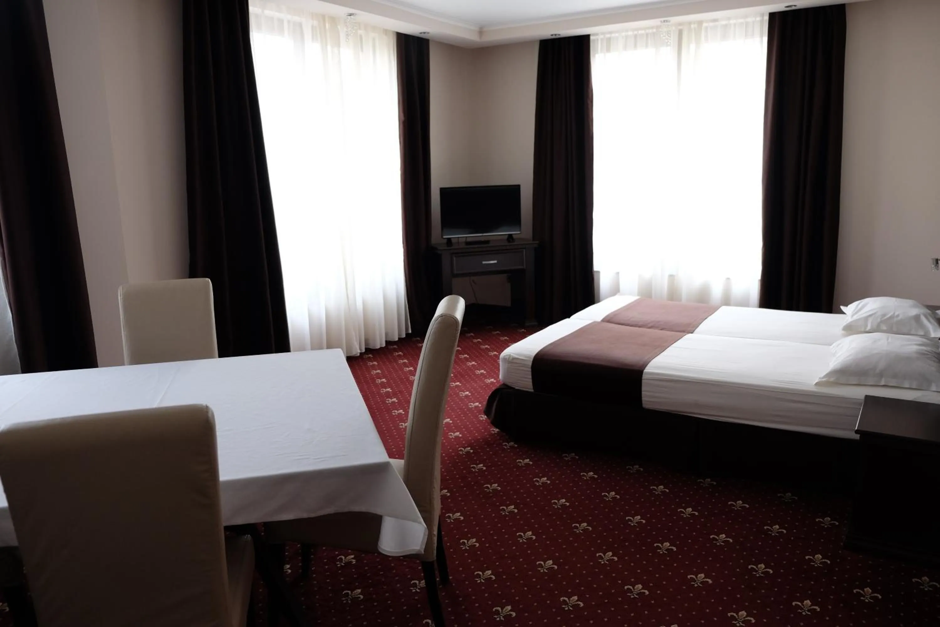 Photo of the whole room, Bed in Hotel Dragalevtsi