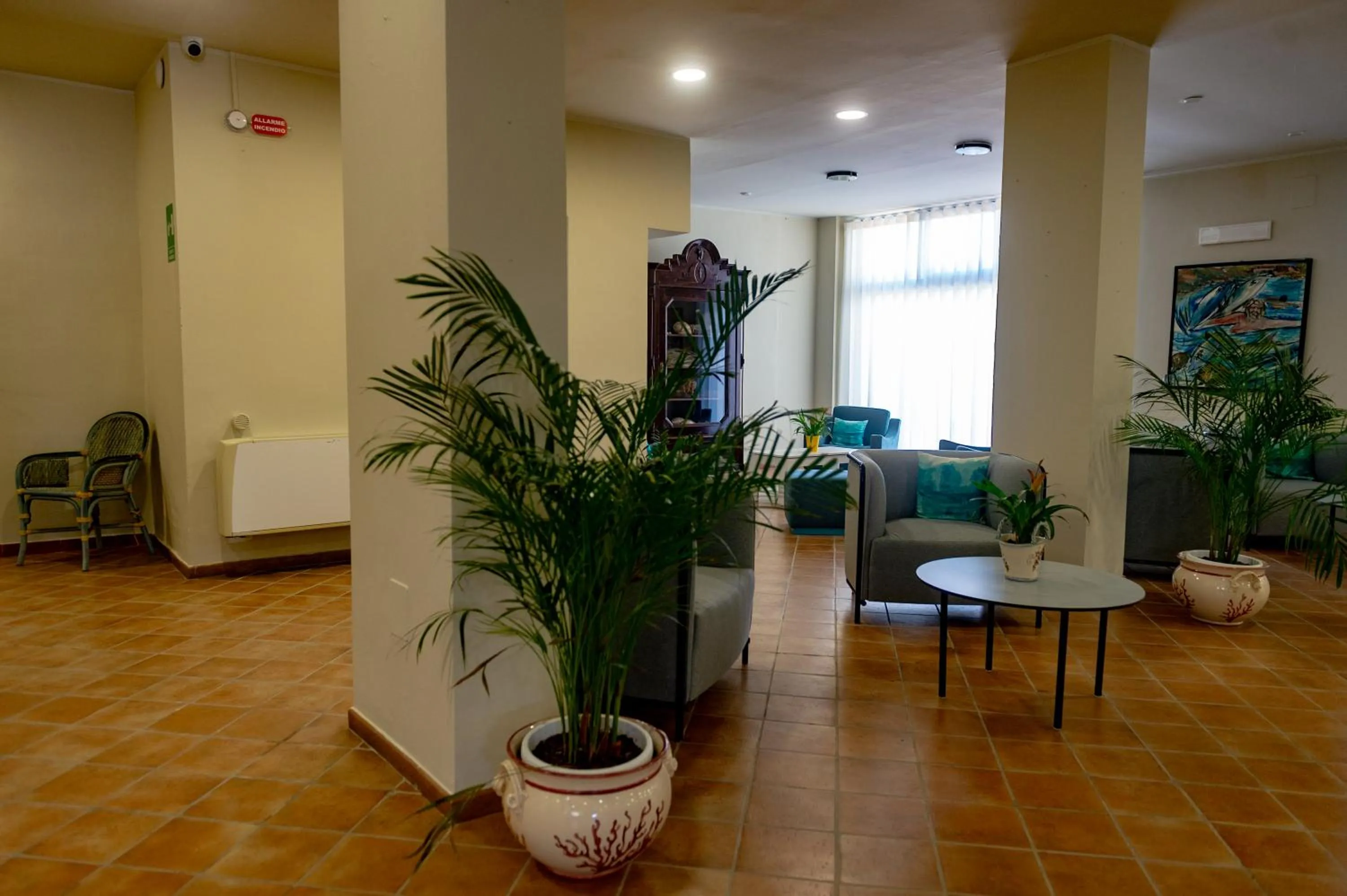Seating area in Hotel Baia Turchese