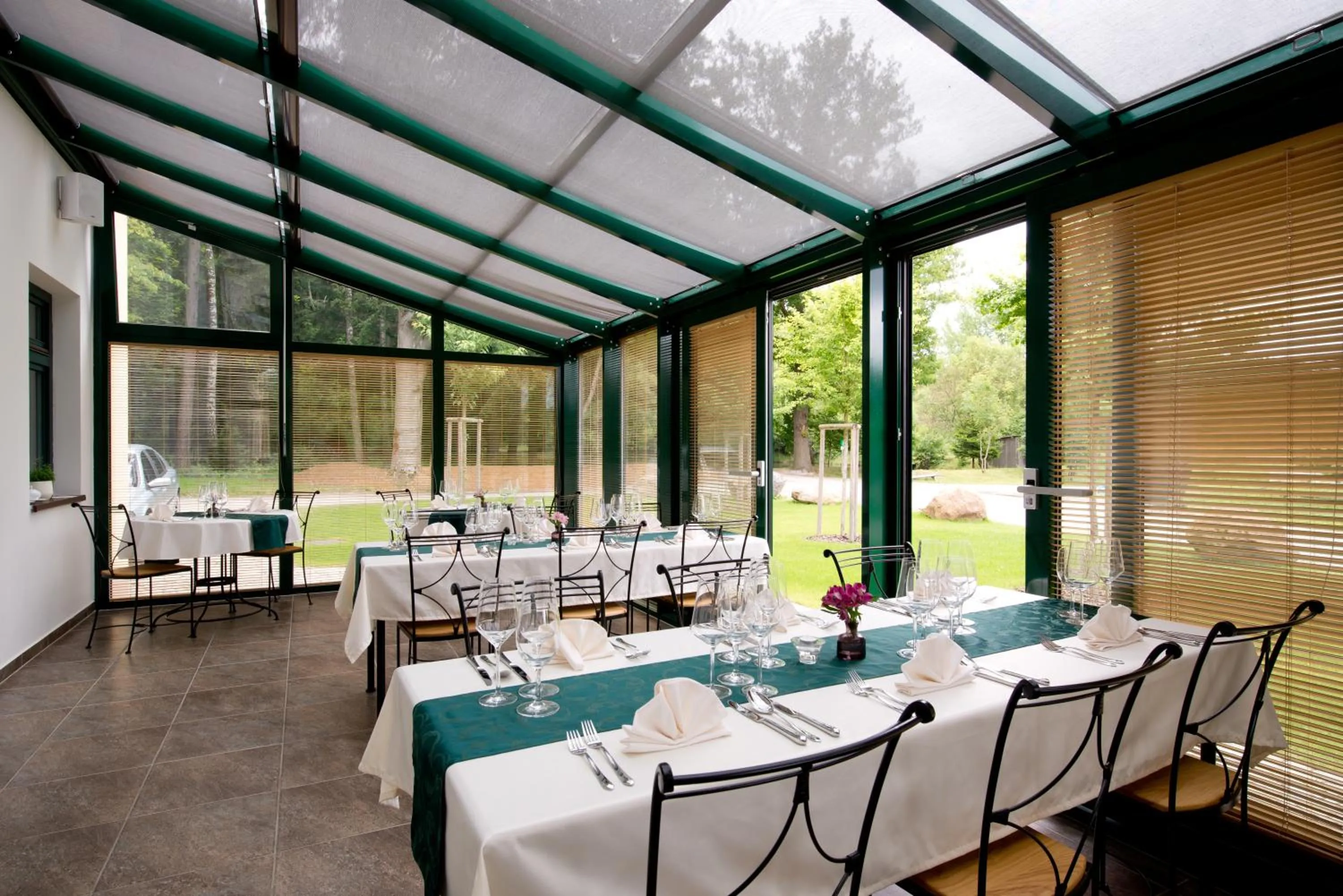 Restaurant/places to eat in Resort Johanka