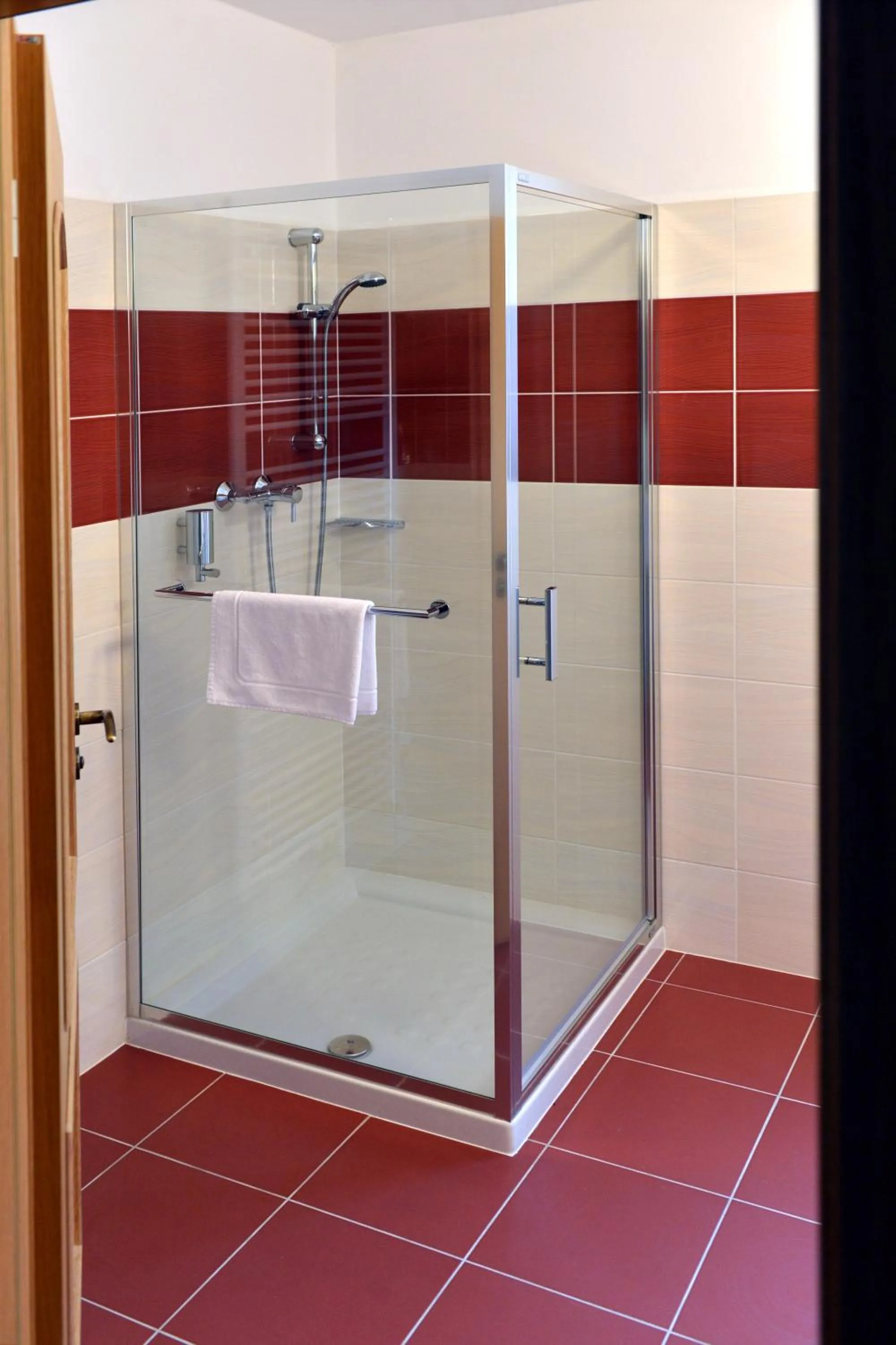 Shower in Resort Johanka