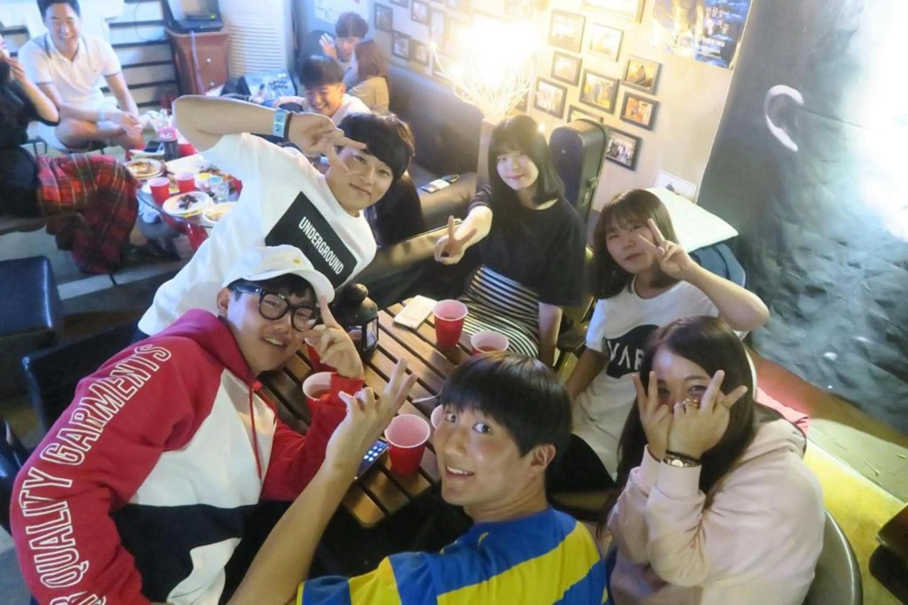 Lounge or bar in INNO Hostel & Pub Lounge Hongdae