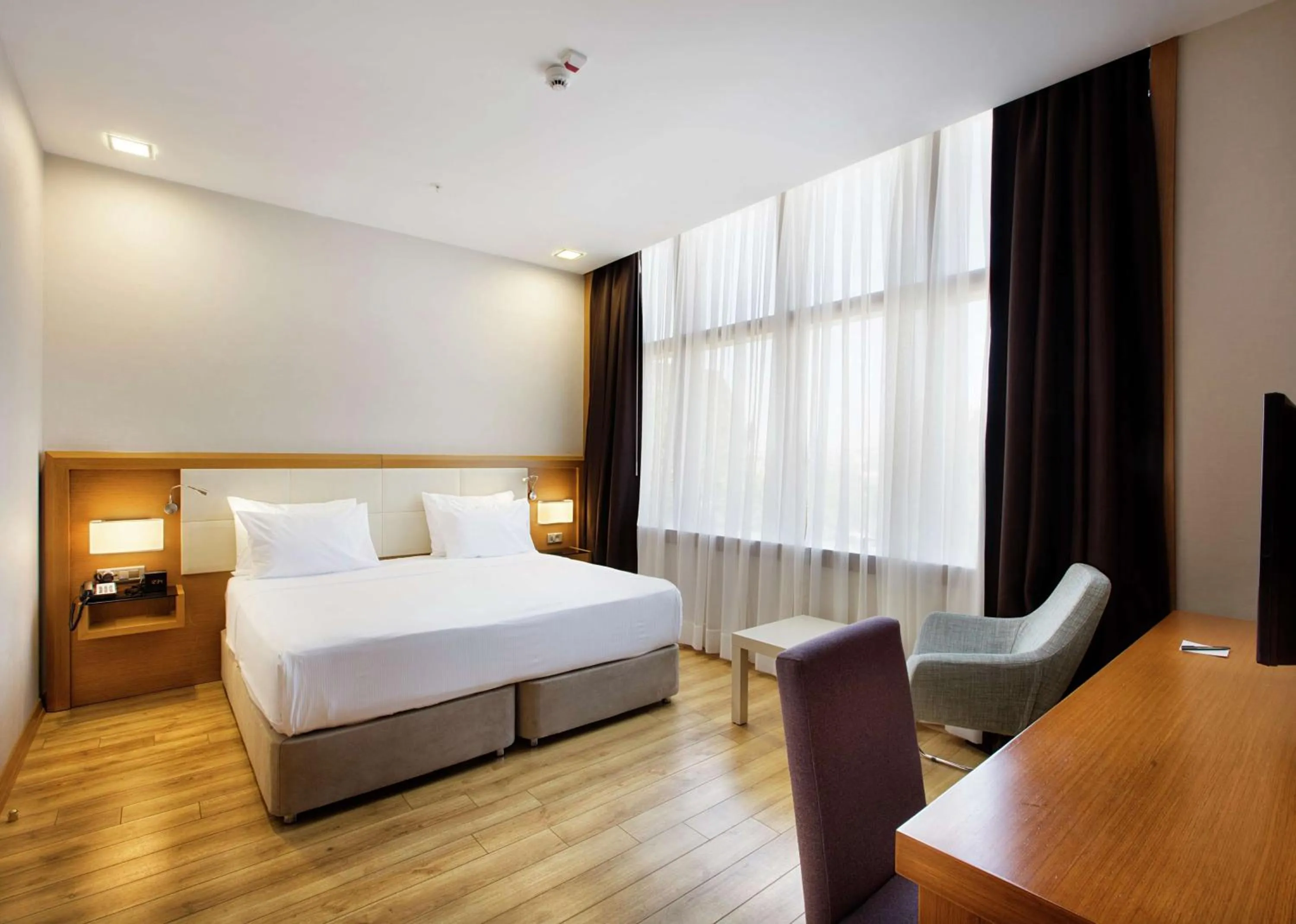 Bedroom, Bed in Hilton Garden Inn Kocaeli Sekerpinar