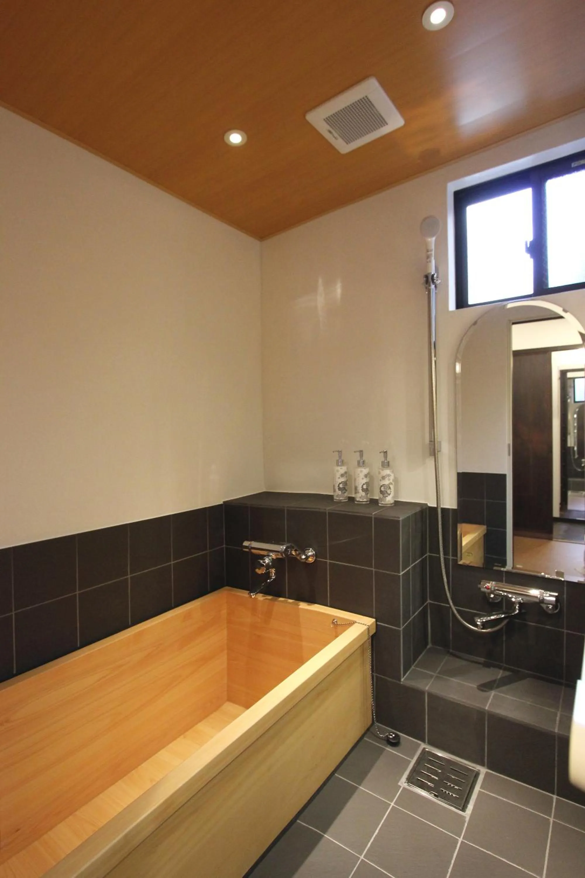 Bathroom in Kiyomizu Birodo-an