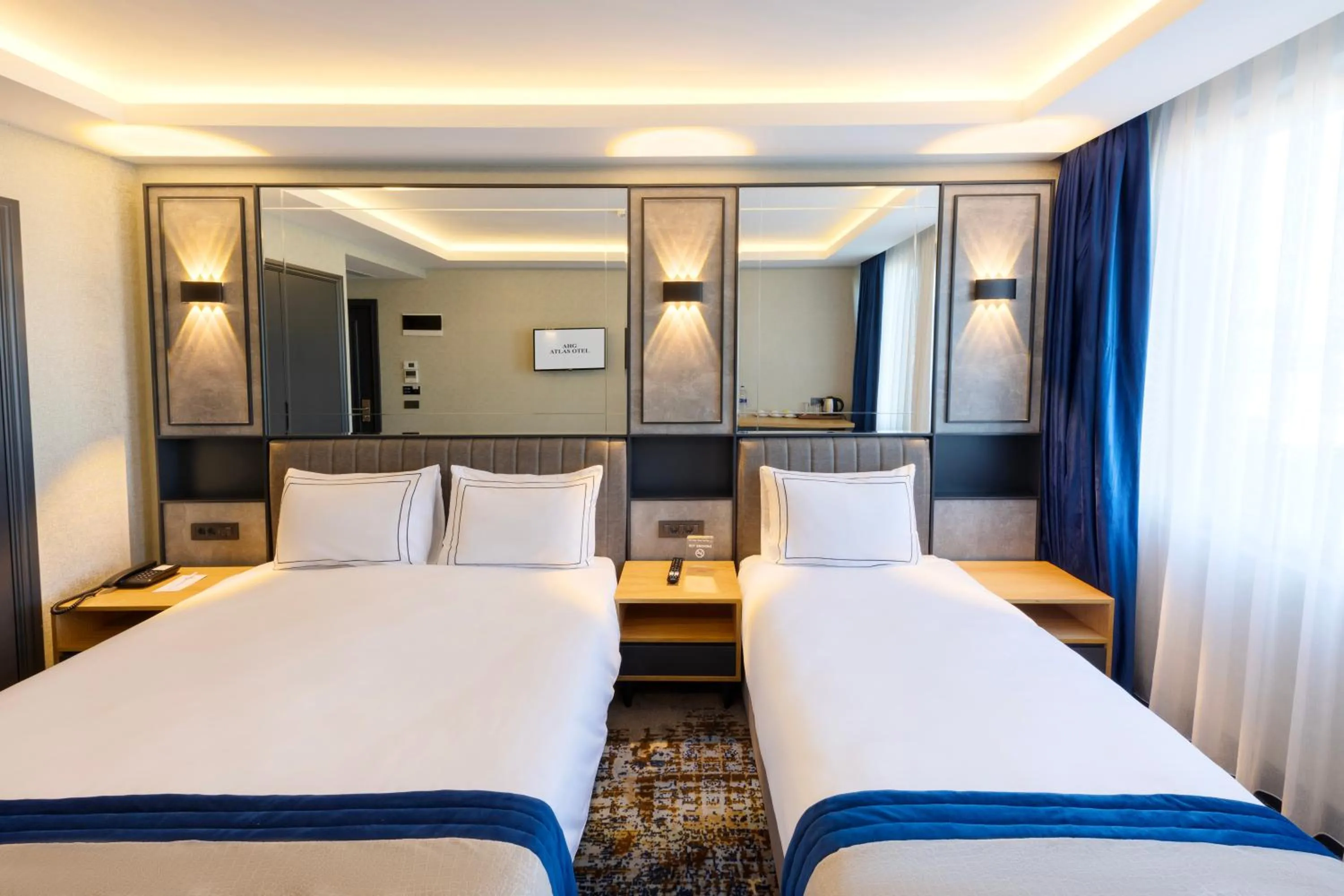 Bed in AHG Atlas Hotel Taksim