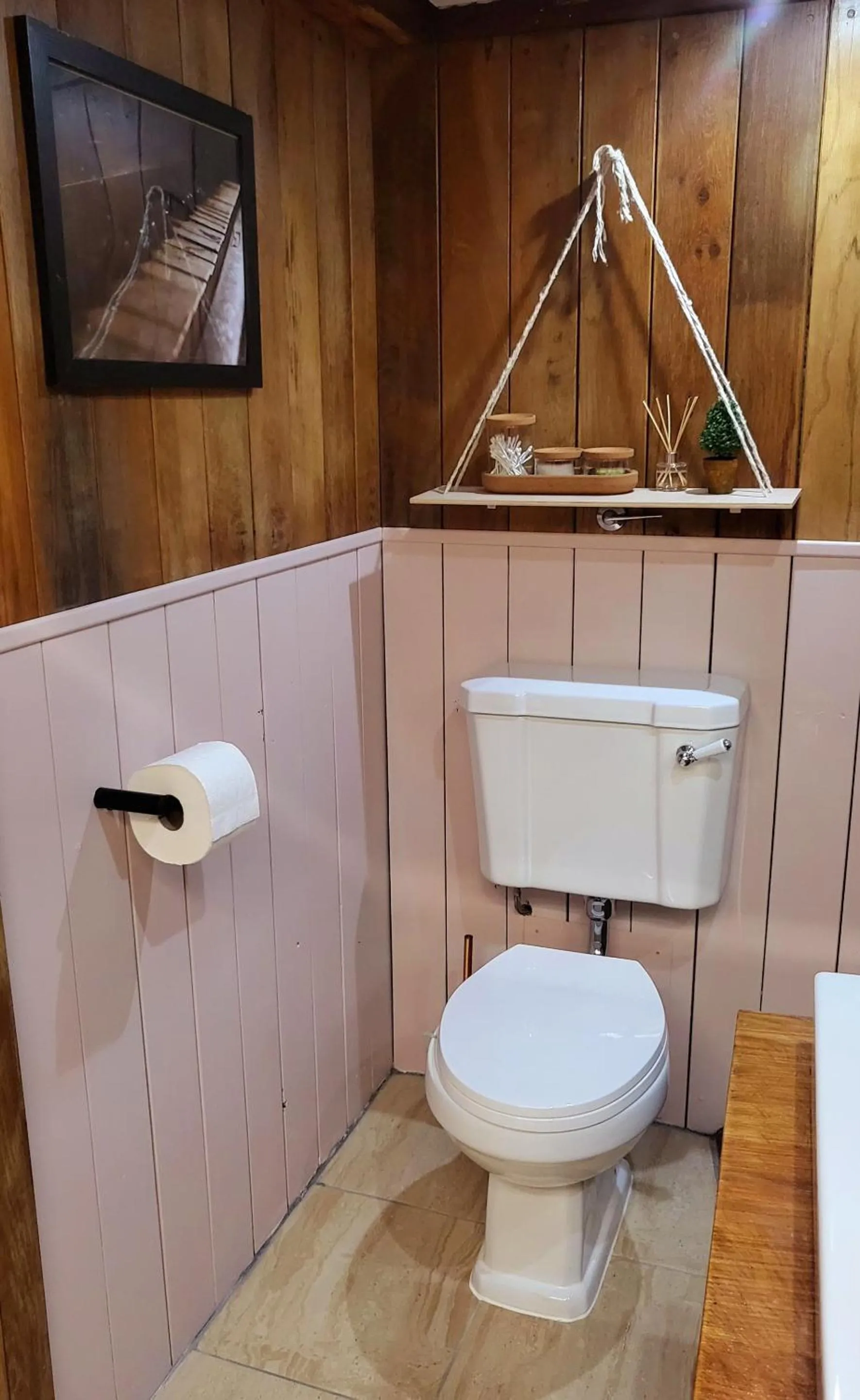 Bathroom in Inner Dowsing Lightship