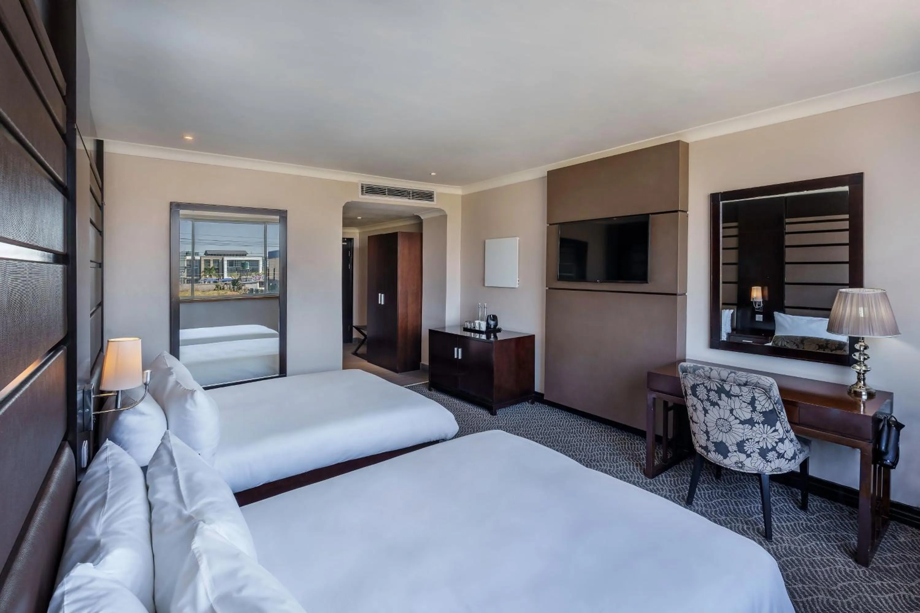 Photo of the whole room, Bed in Protea Hotel by Marriott Lusaka Tower