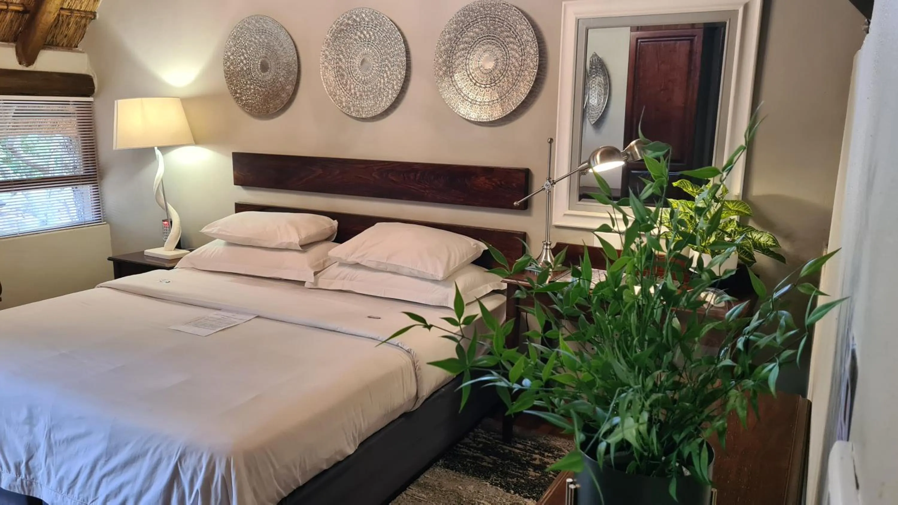 Bedroom, Bed in Itaga Luxury Private Game Lodge