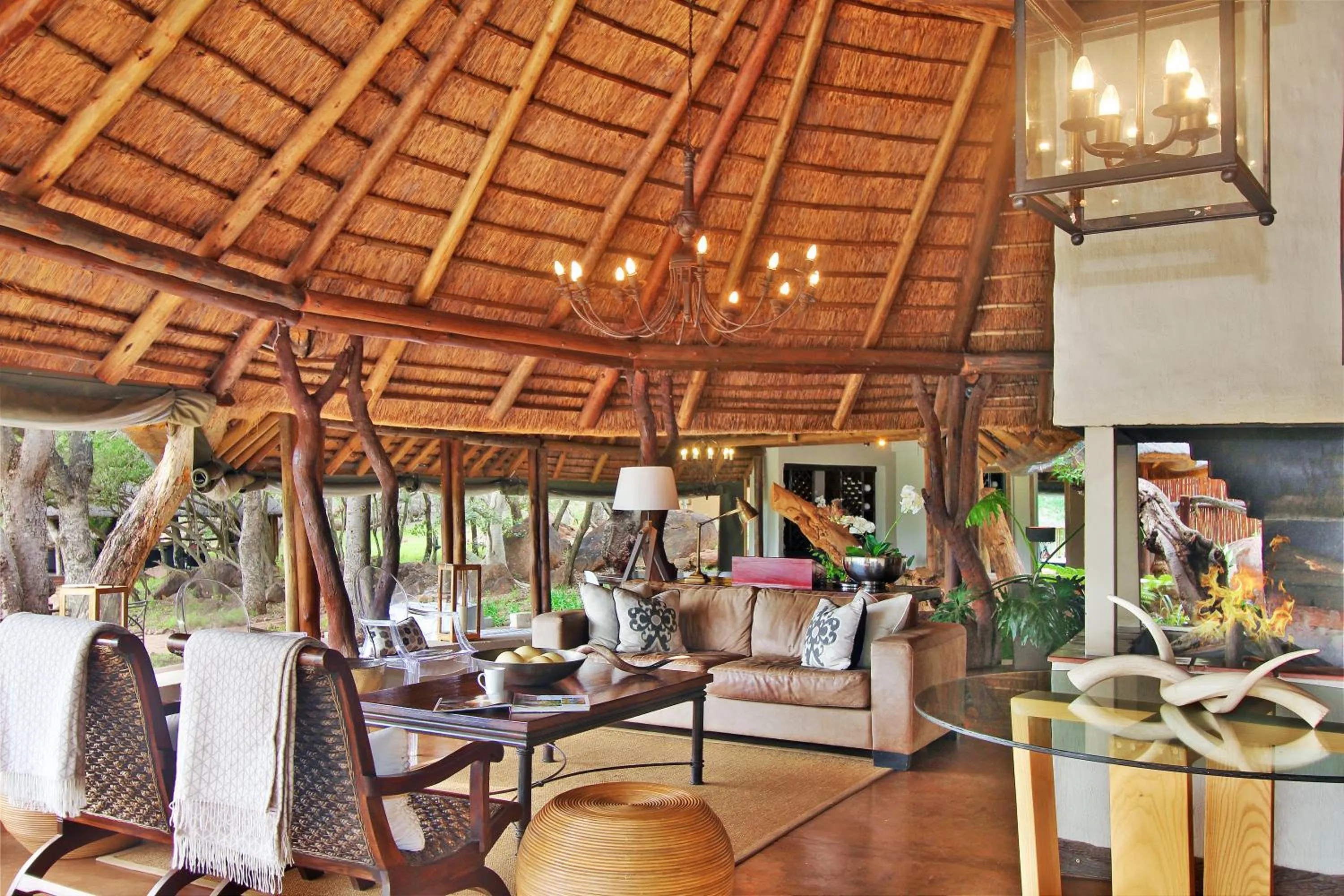 Dining area in Itaga Luxury Private Game Lodge