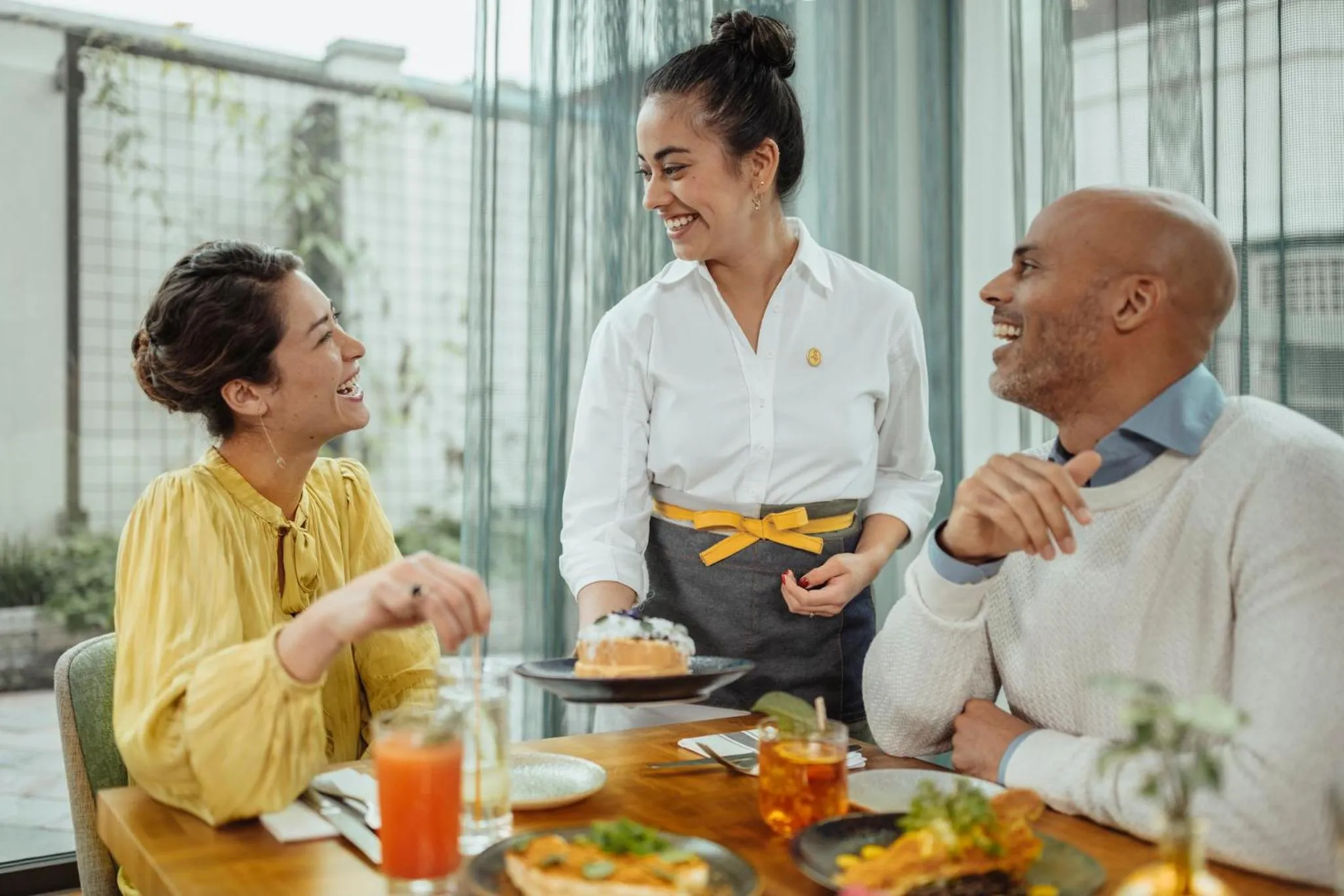 Restaurant/places to eat in voco Brussels City North by IHG