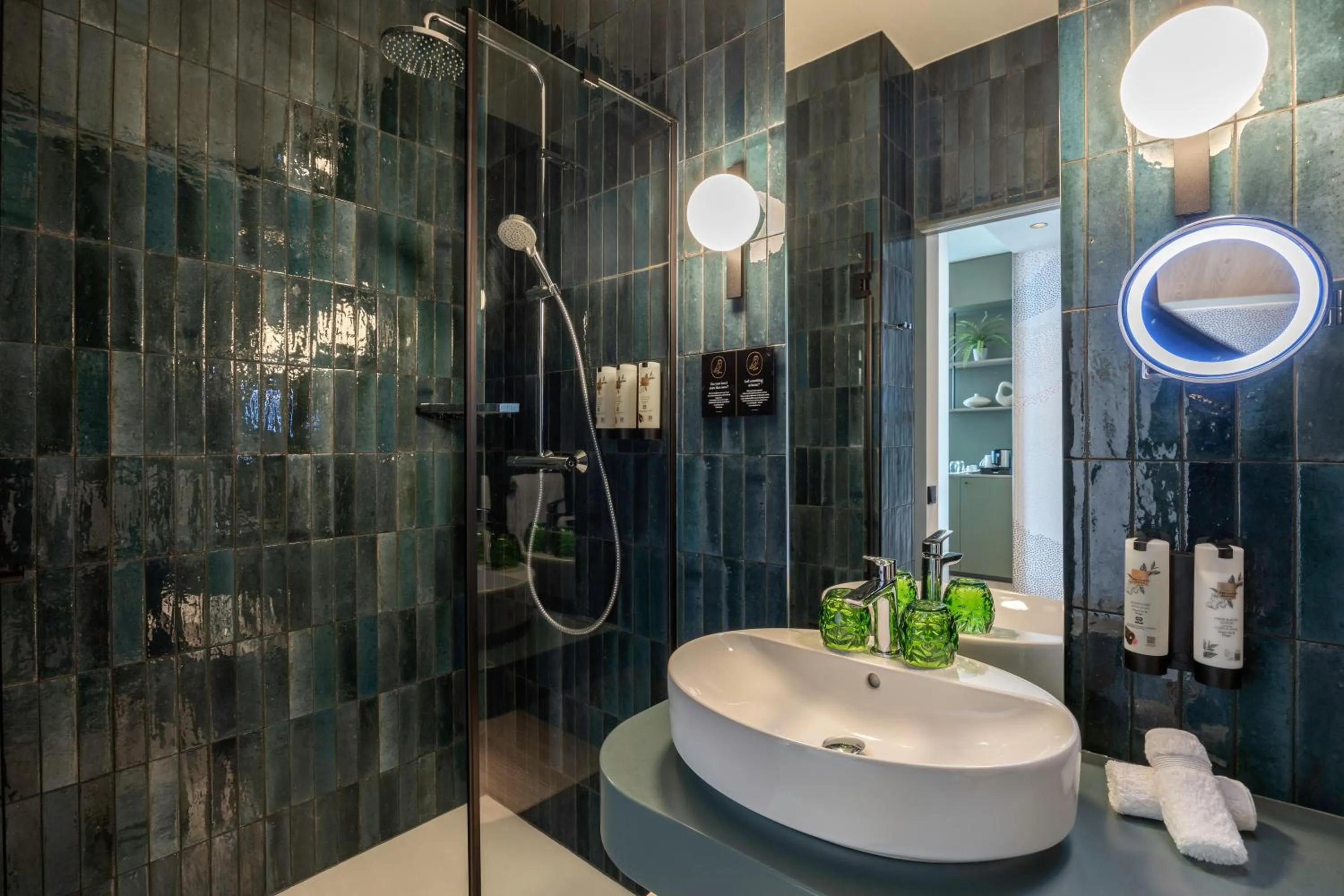 Bathroom in voco Brussels City North by IHG