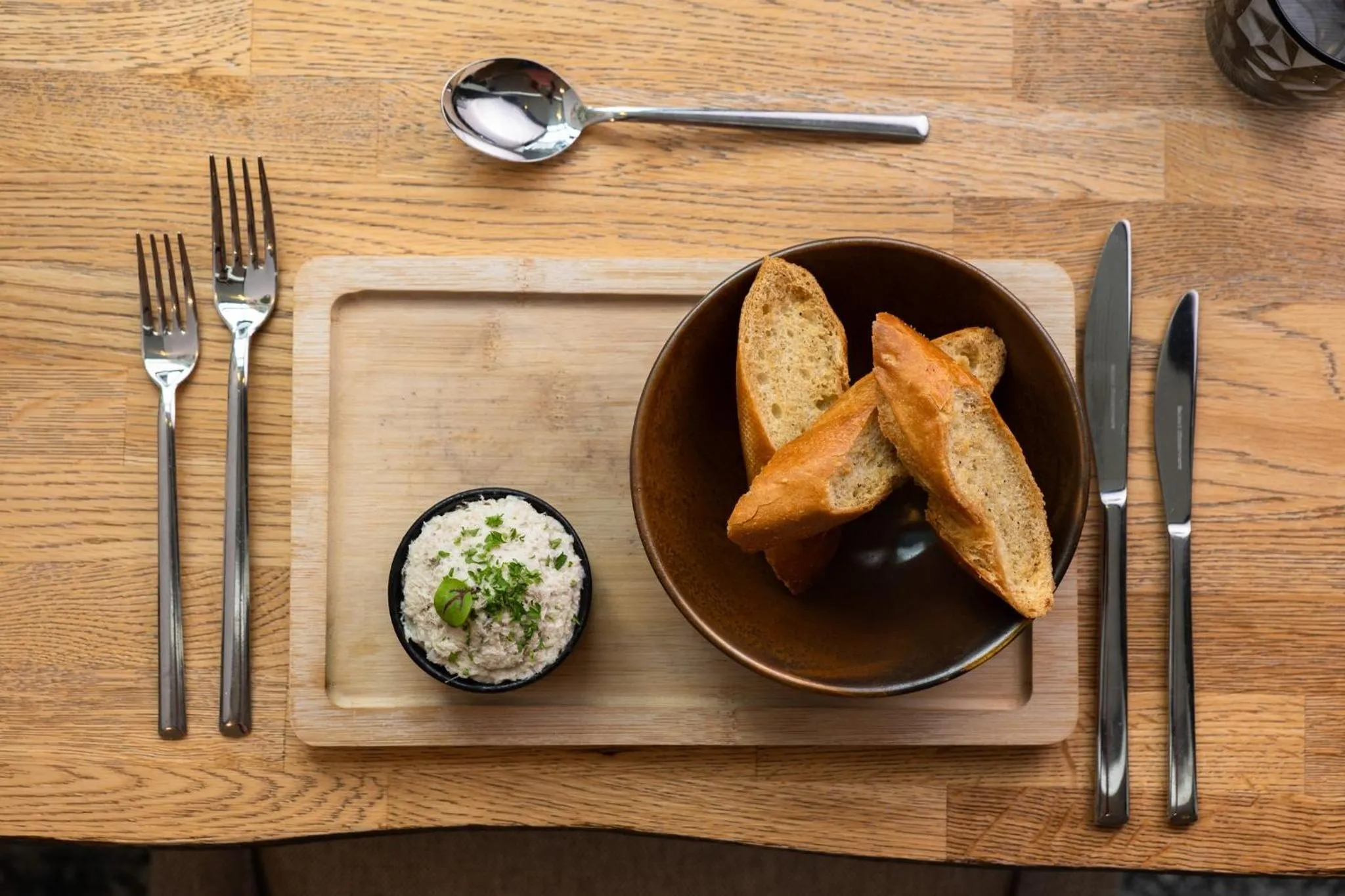 Restaurant/places to eat in voco Brussels City North by IHG