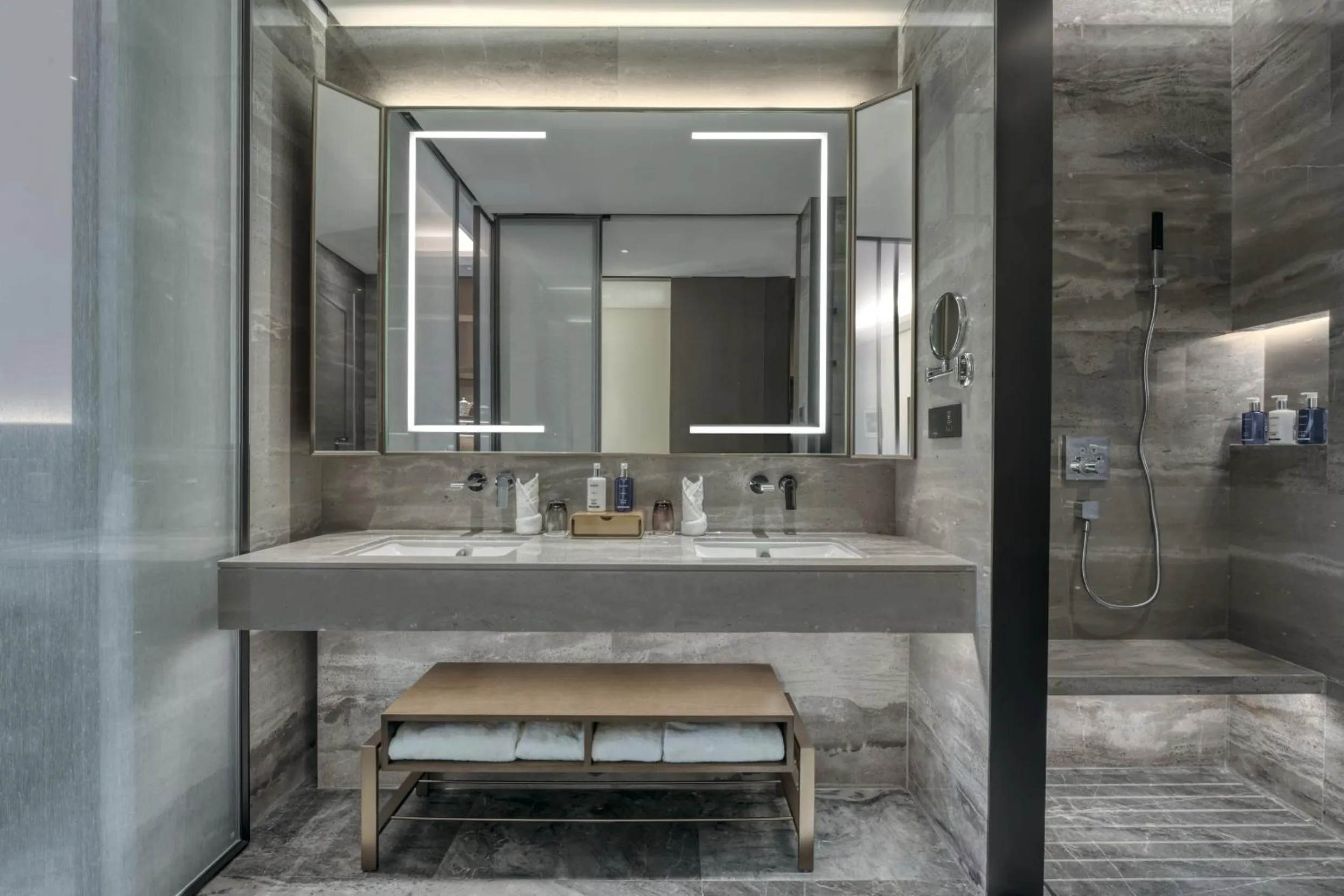 Hot Tub in voco Xiong'An