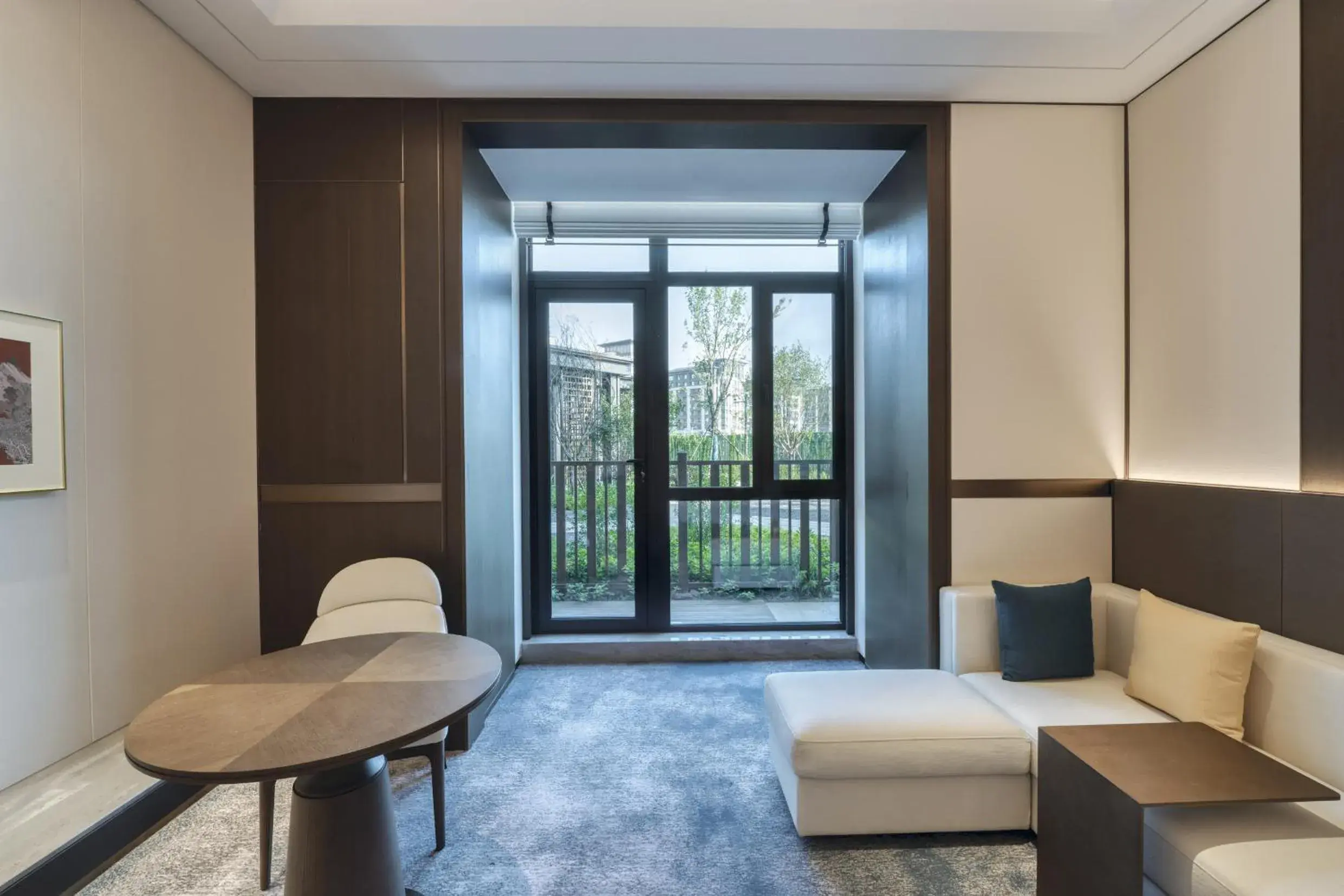 Premium King Room in voco Xiong'An Premium King Room in voco Xiong'An