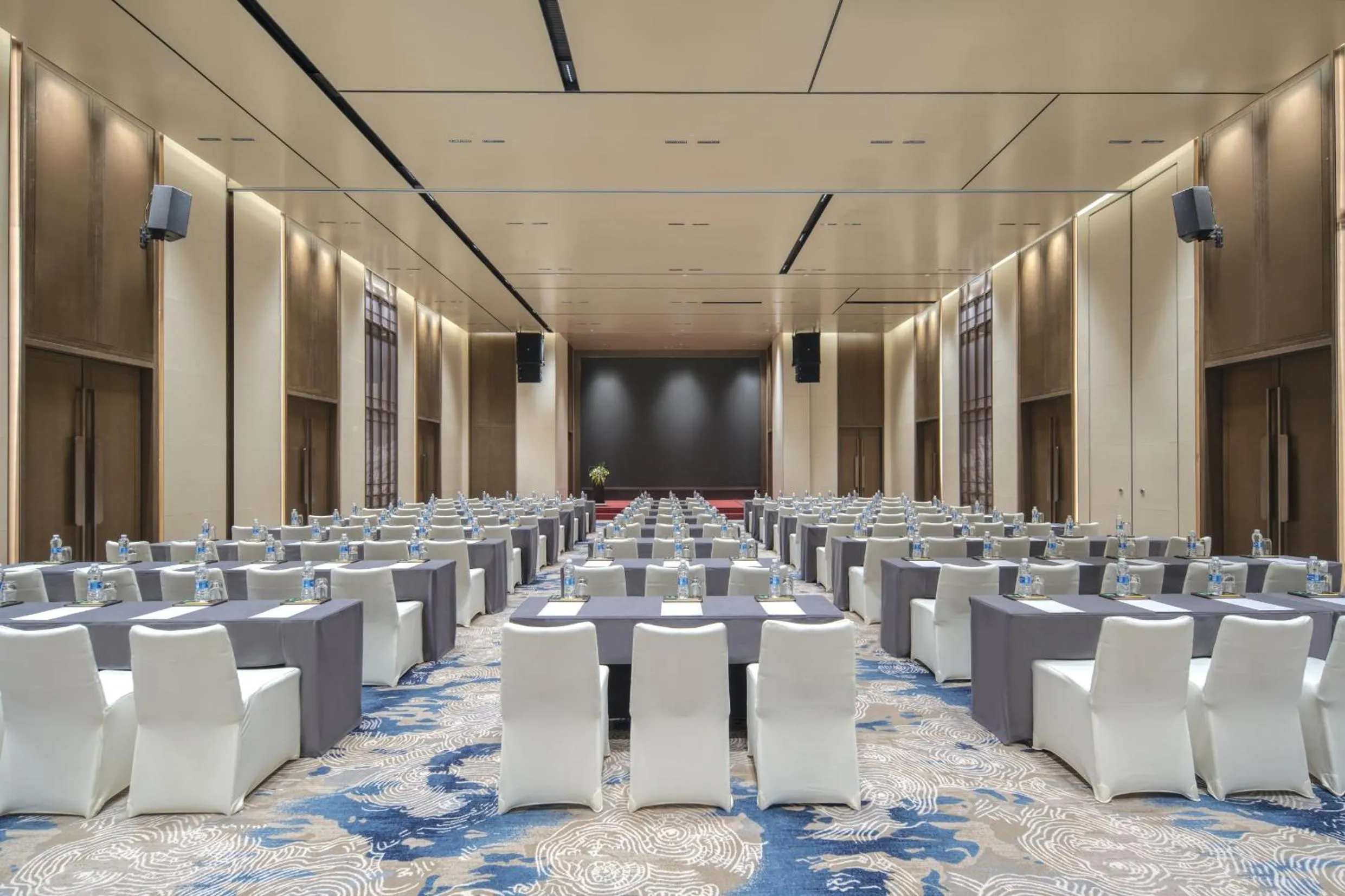 Banquet/Function facilities in voco Xiong'An