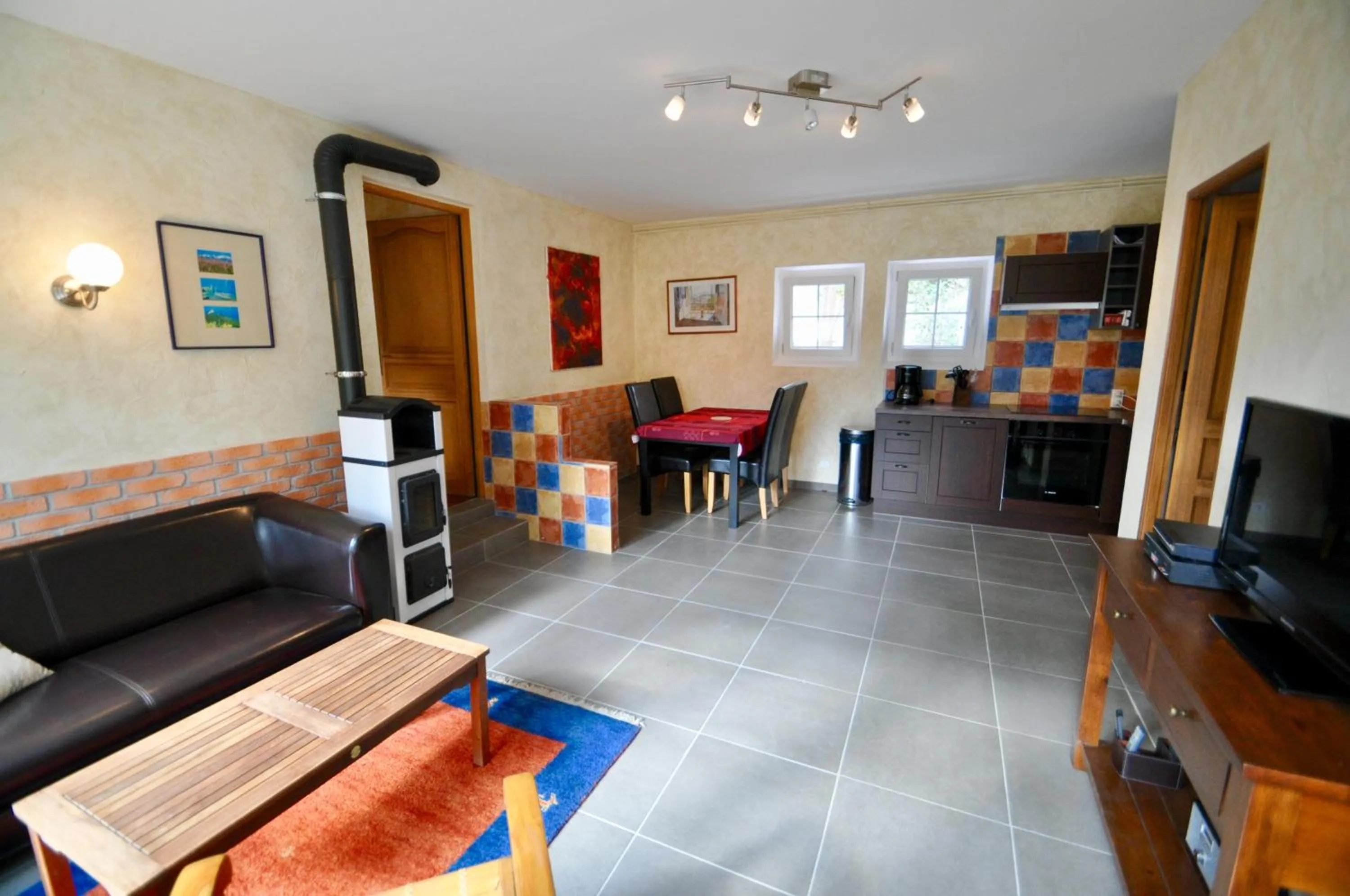 TV and multimedia in La Villa du Parc