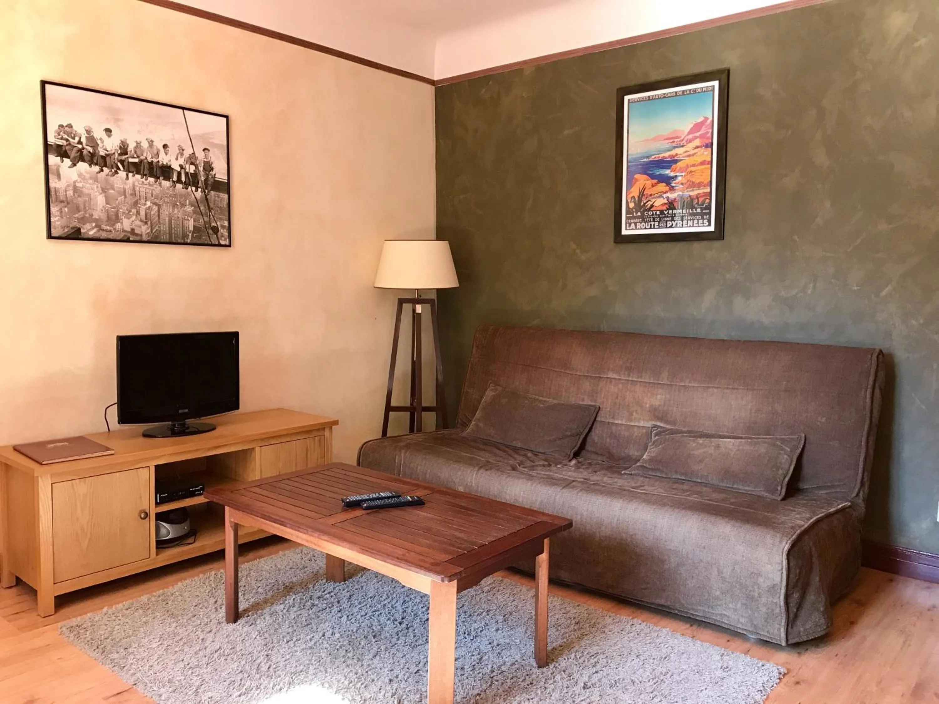 TV and multimedia in La Villa du Parc