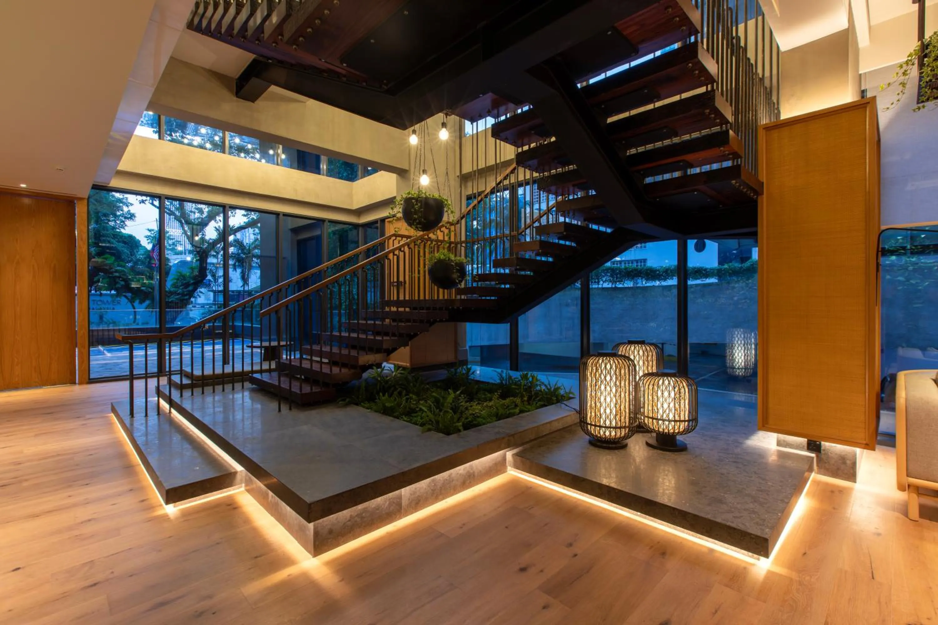 Lobby or reception in Hotel Indigo Kuala Lumpur on the Park by IHG