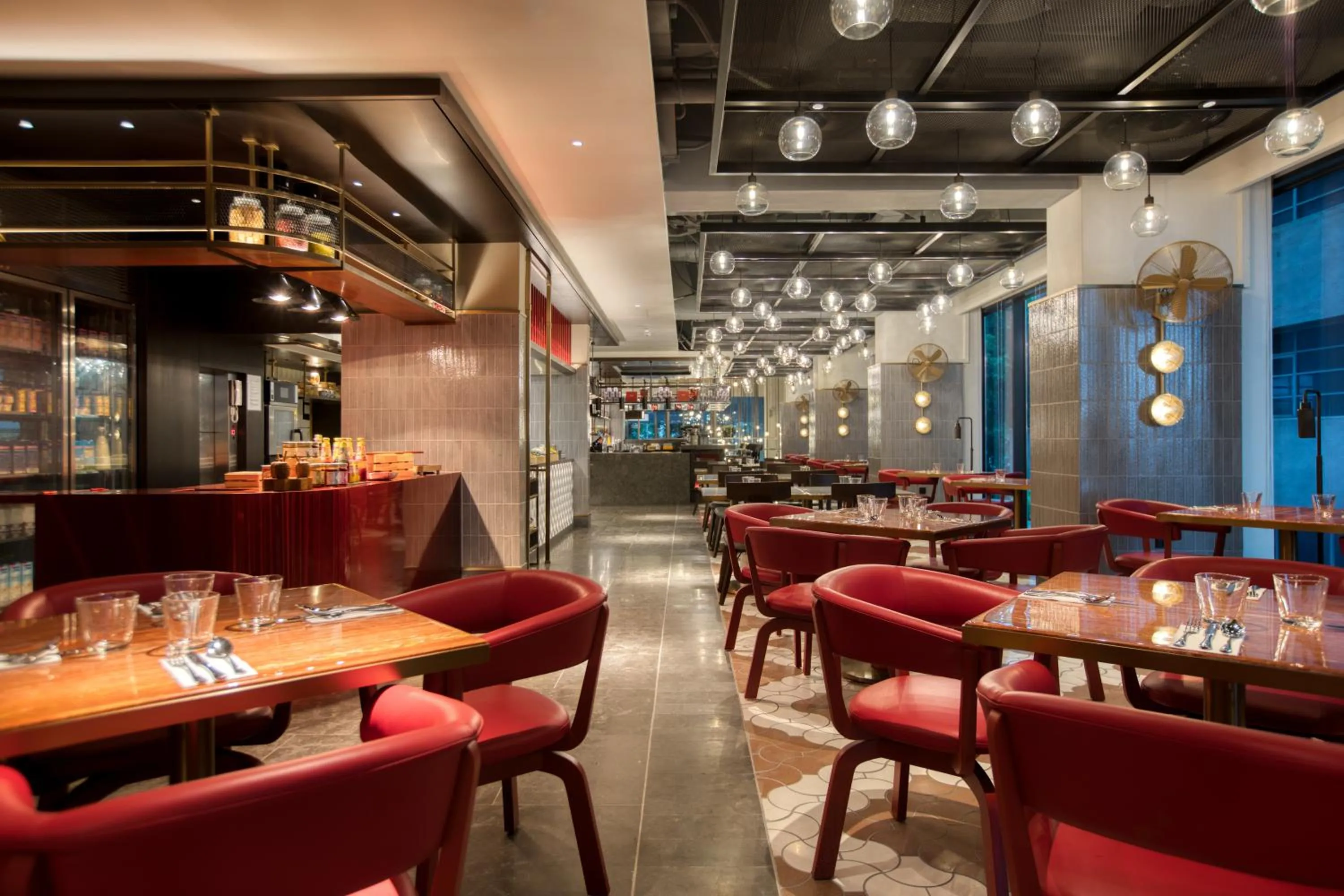 Restaurant/places to eat in Hotel Indigo Kuala Lumpur on the Park by IHG