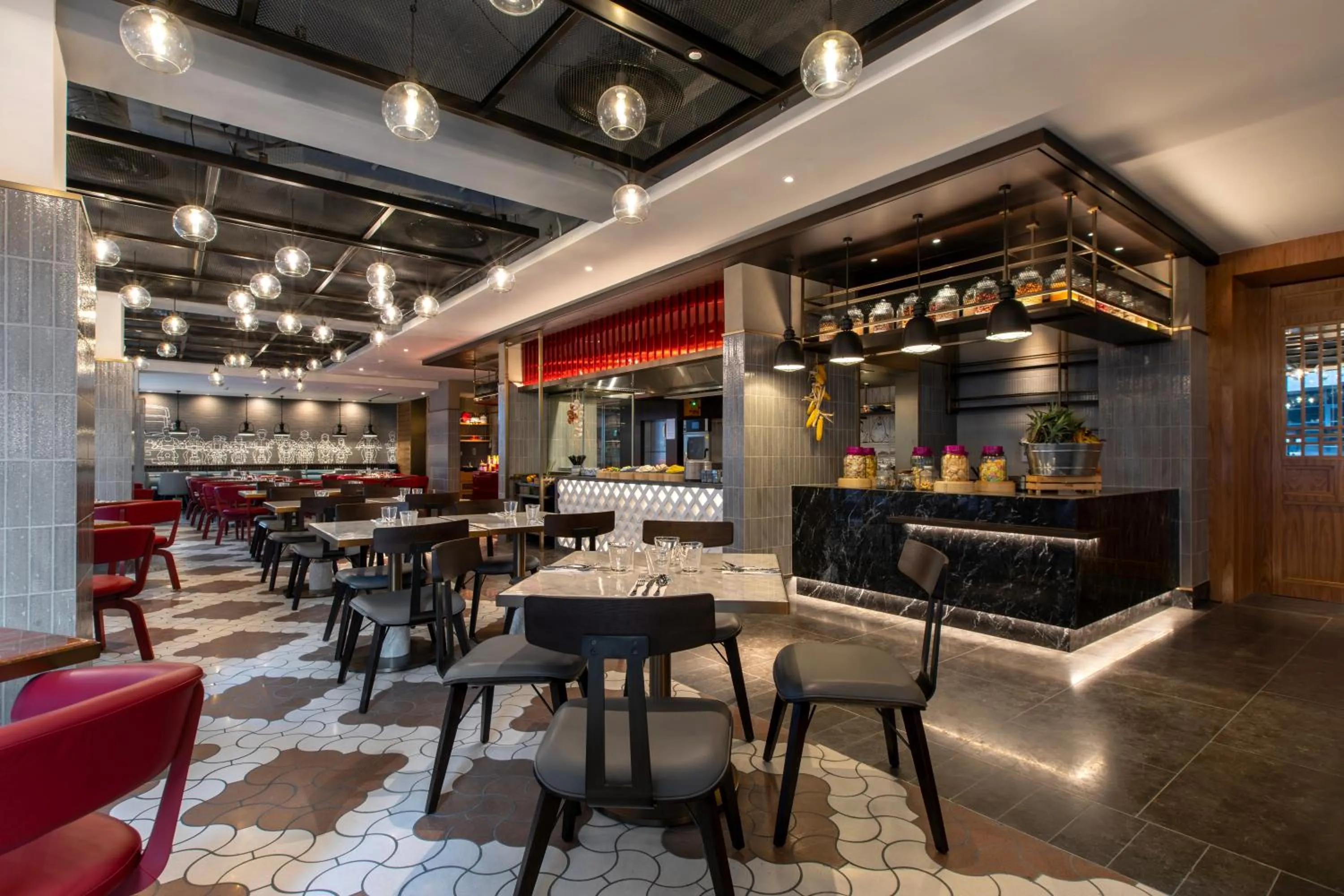 Restaurant/places to eat in Hotel Indigo Kuala Lumpur on the Park by IHG