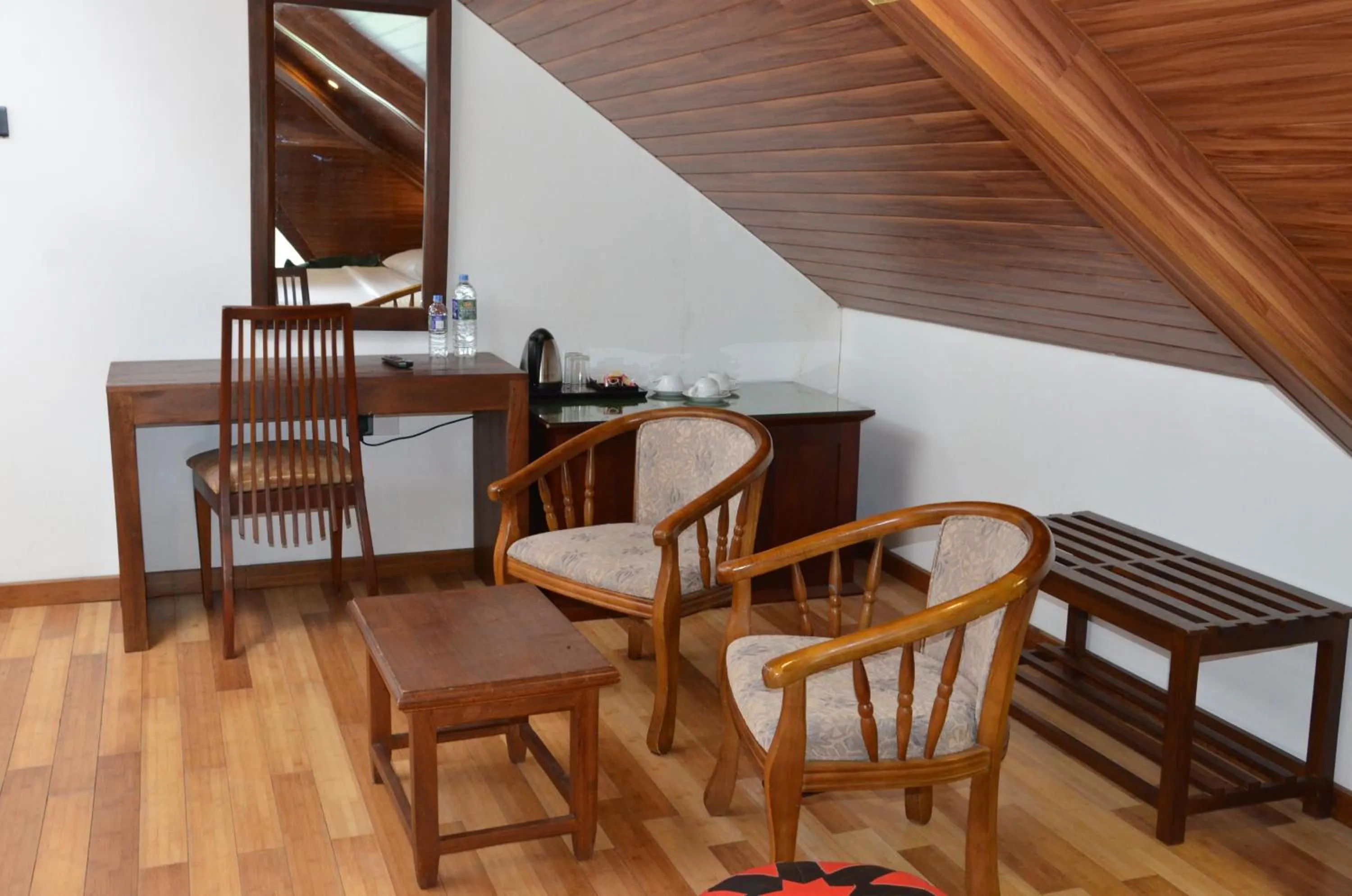 Seating area in Heaven Seven Nuwara Eliya