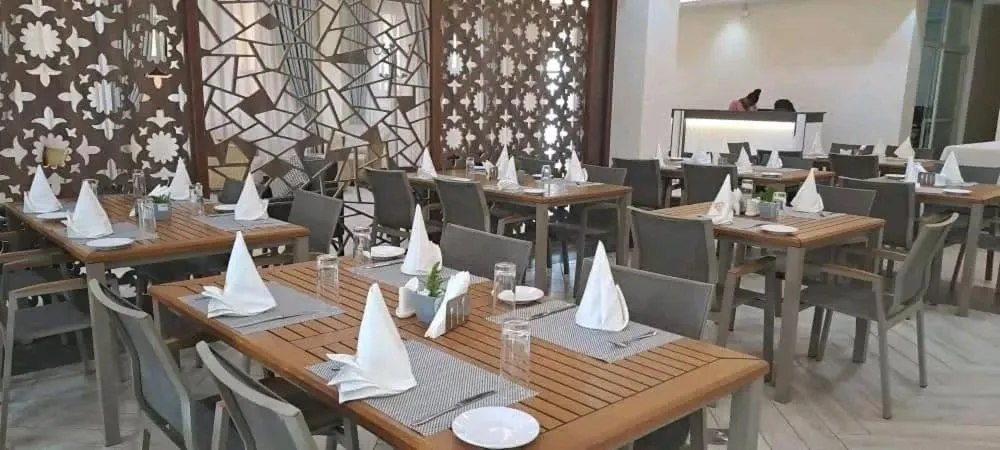 Restaurant/places to eat in Solo Hites Hotel