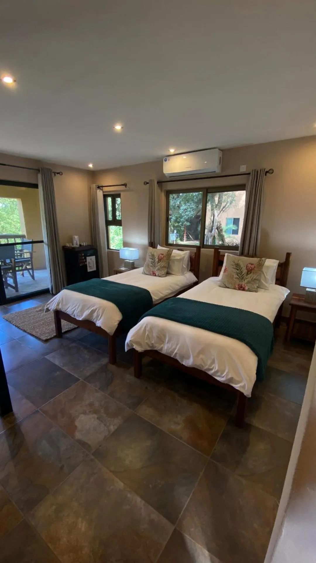Bed in Maramba River Lodge