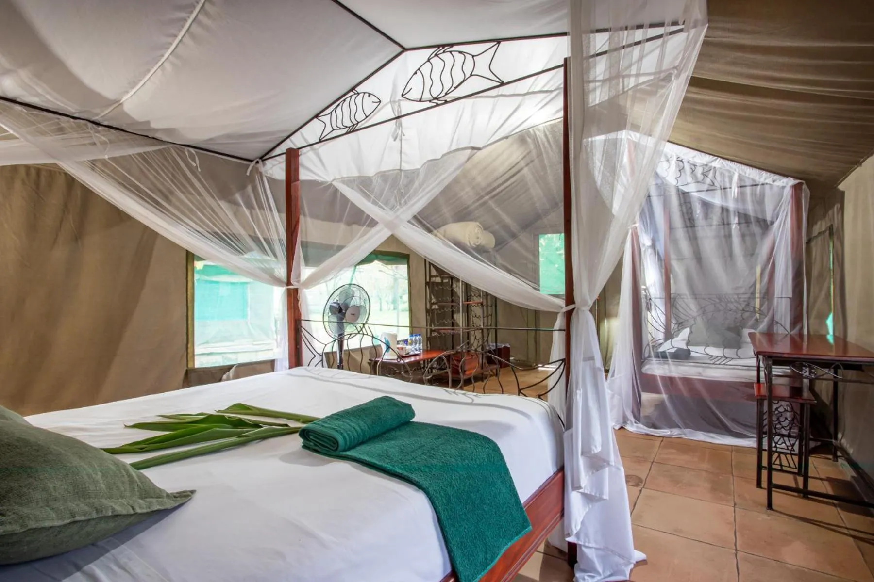 Bed in Maramba River Lodge