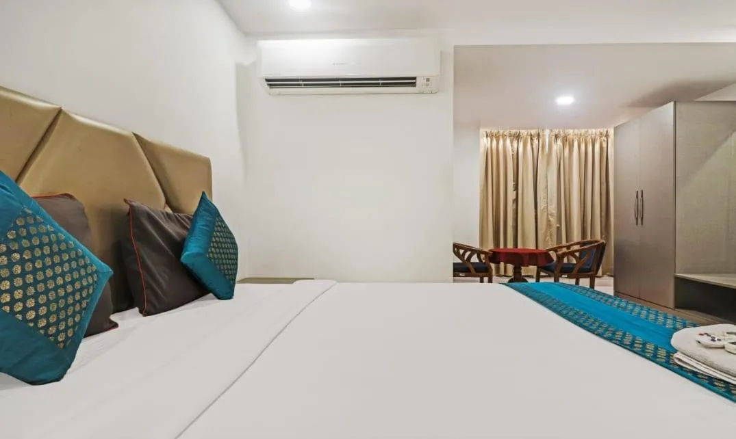 Photo of the whole room, Bed in Hotel SSR GRAND