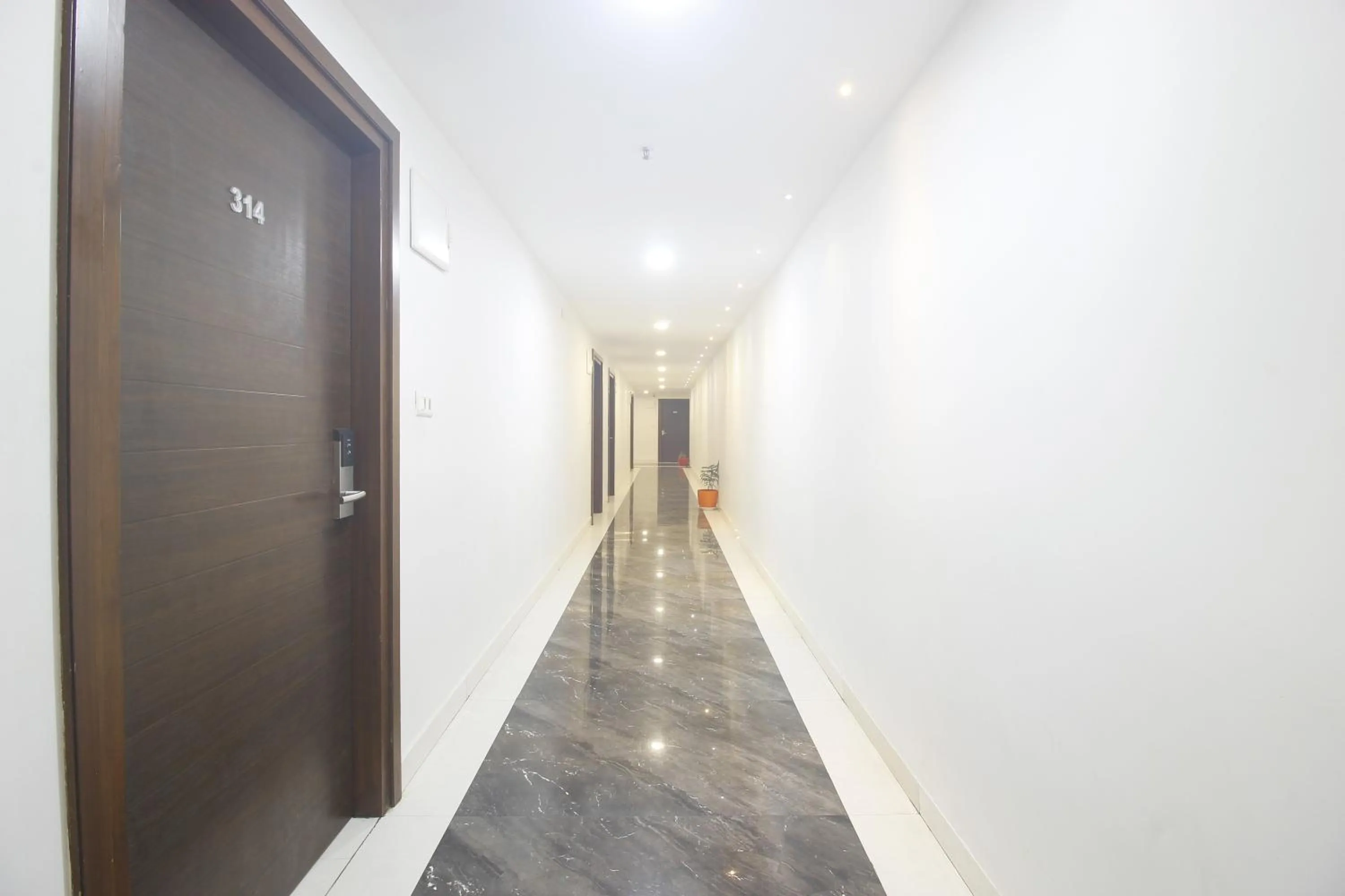 Property building in Hotel SSR GRAND