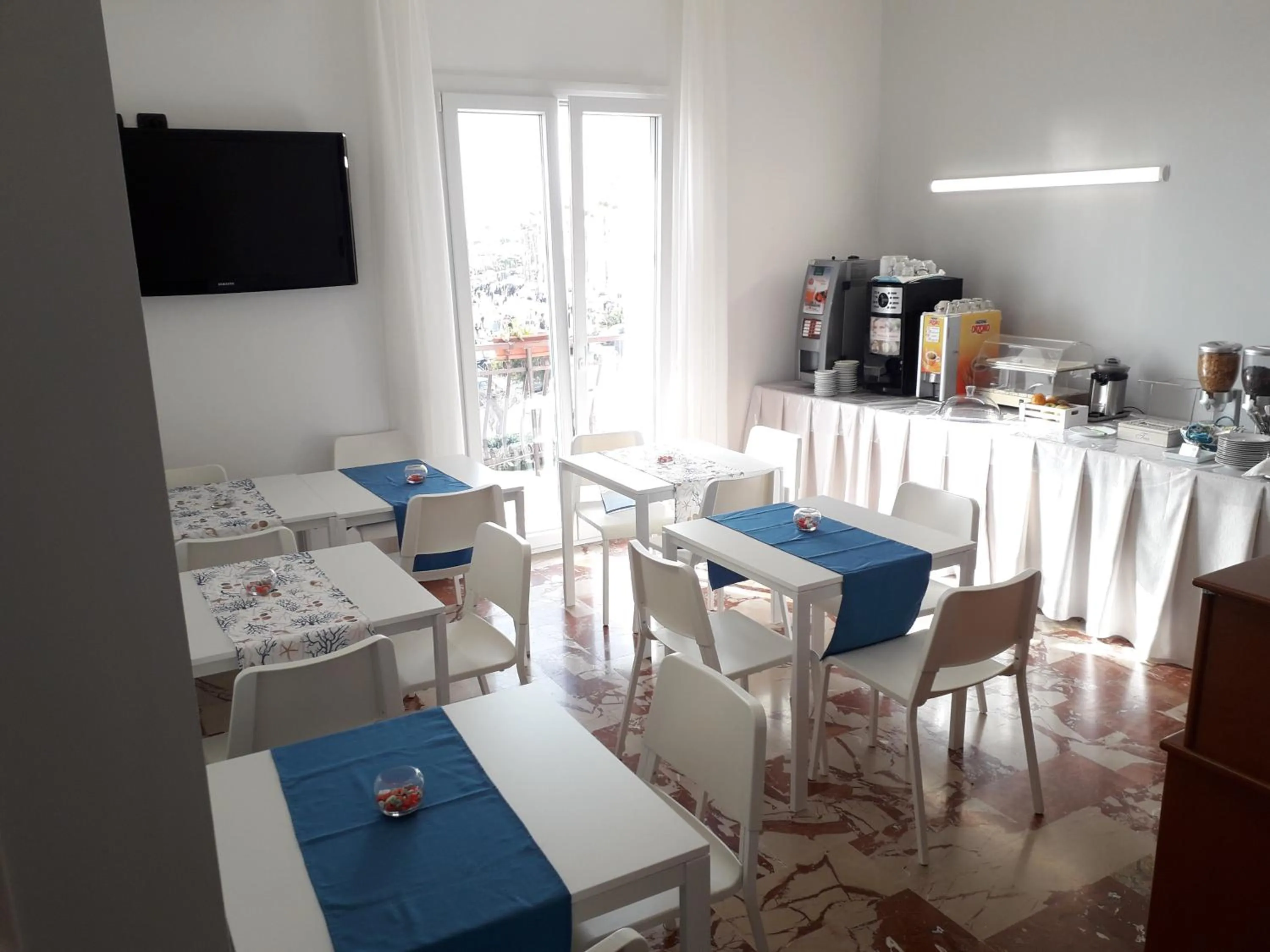 Restaurant/places to eat in B&B L'Isola