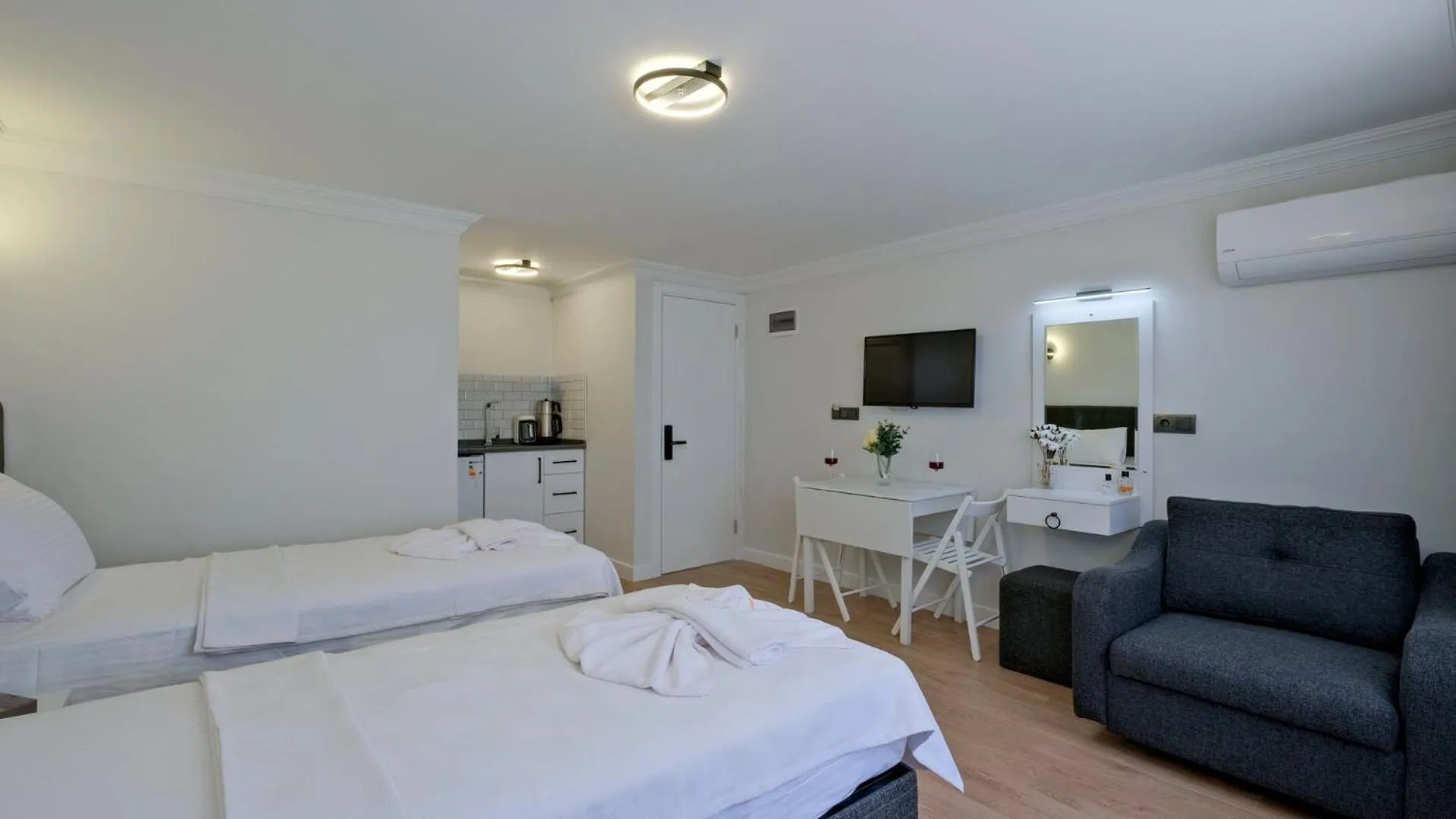 Bed in Miralya Rooms