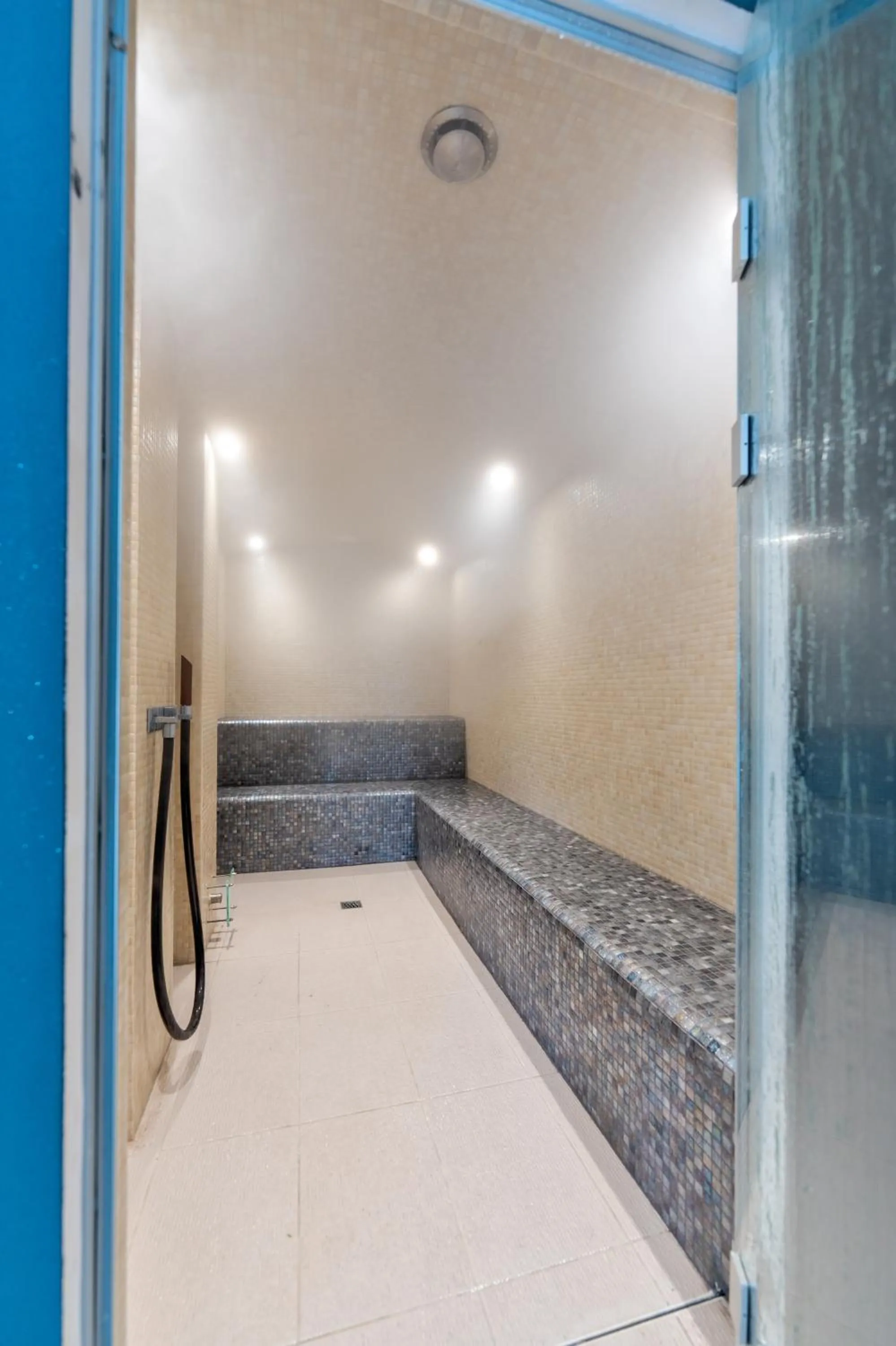 Bathroom in Queen of Zlatibor