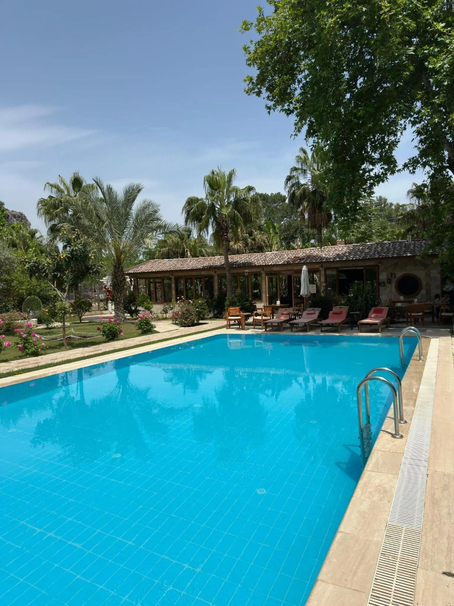 Swimming pool in Sedir Palas