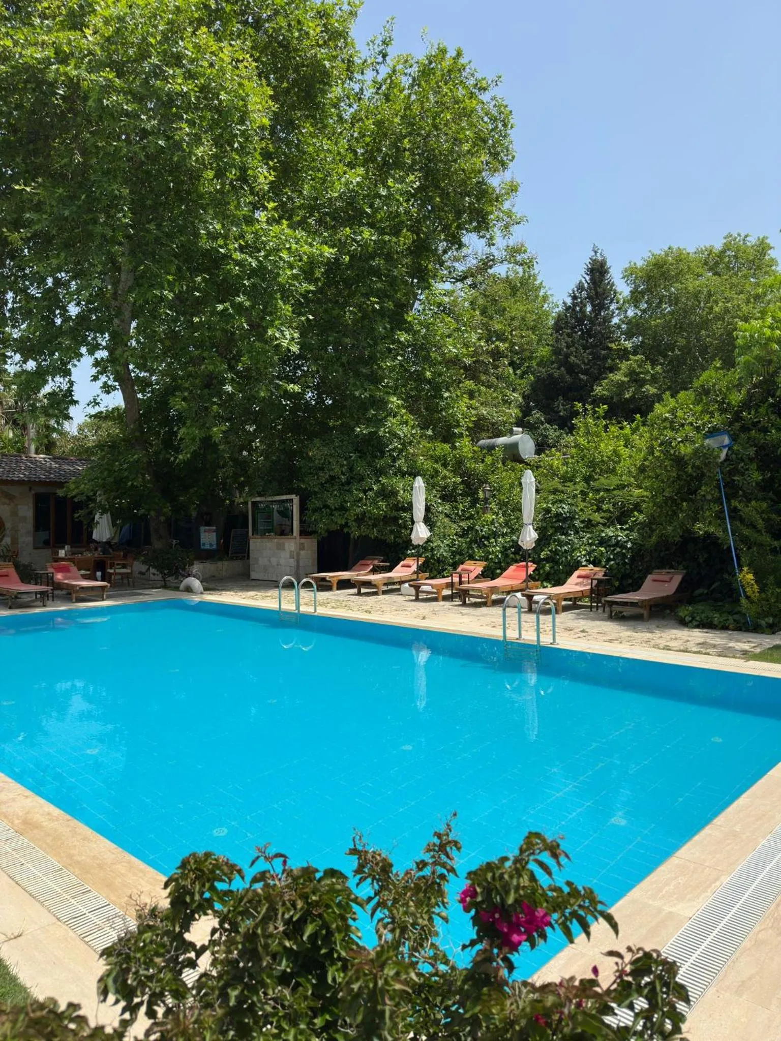 Garden view in Sedir Palas