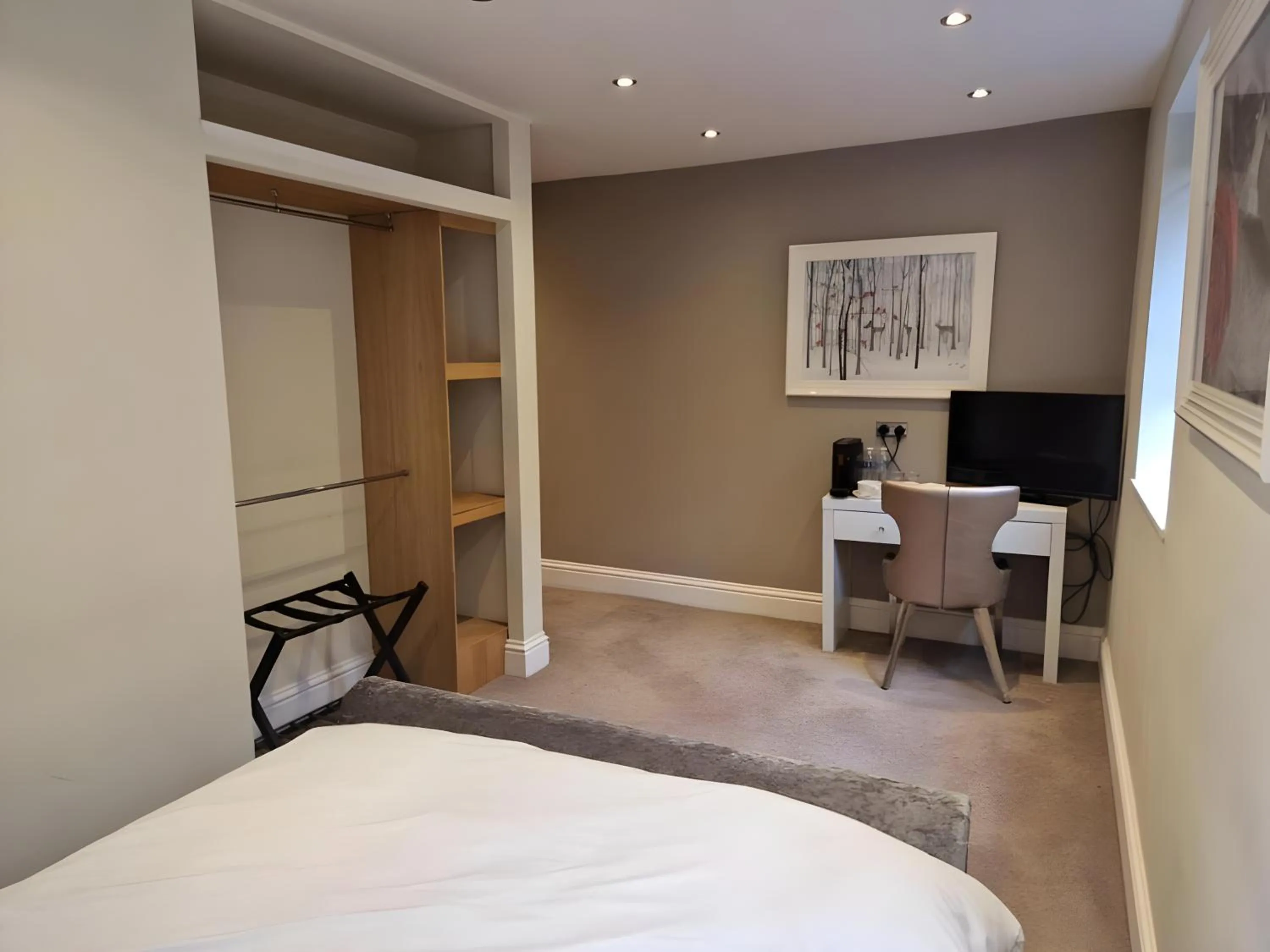 Bedroom, Bed in The George Wright Boutique Hotel, Bar & Restaurant