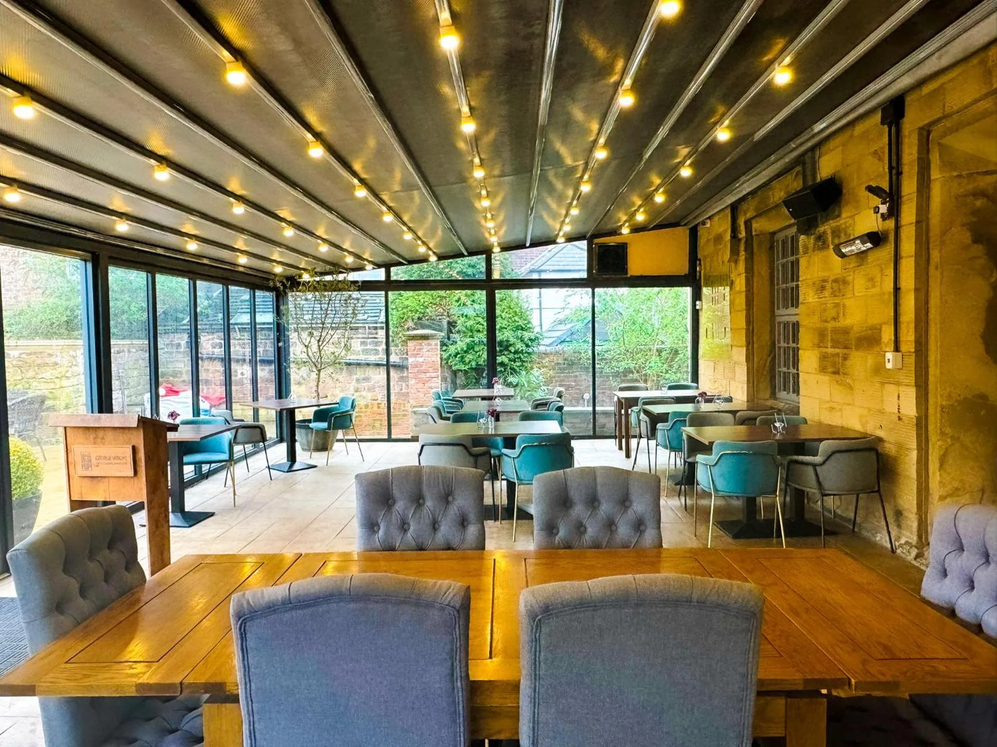 Restaurant/places to eat in The George Wright Boutique Hotel, Bar & Restaurant