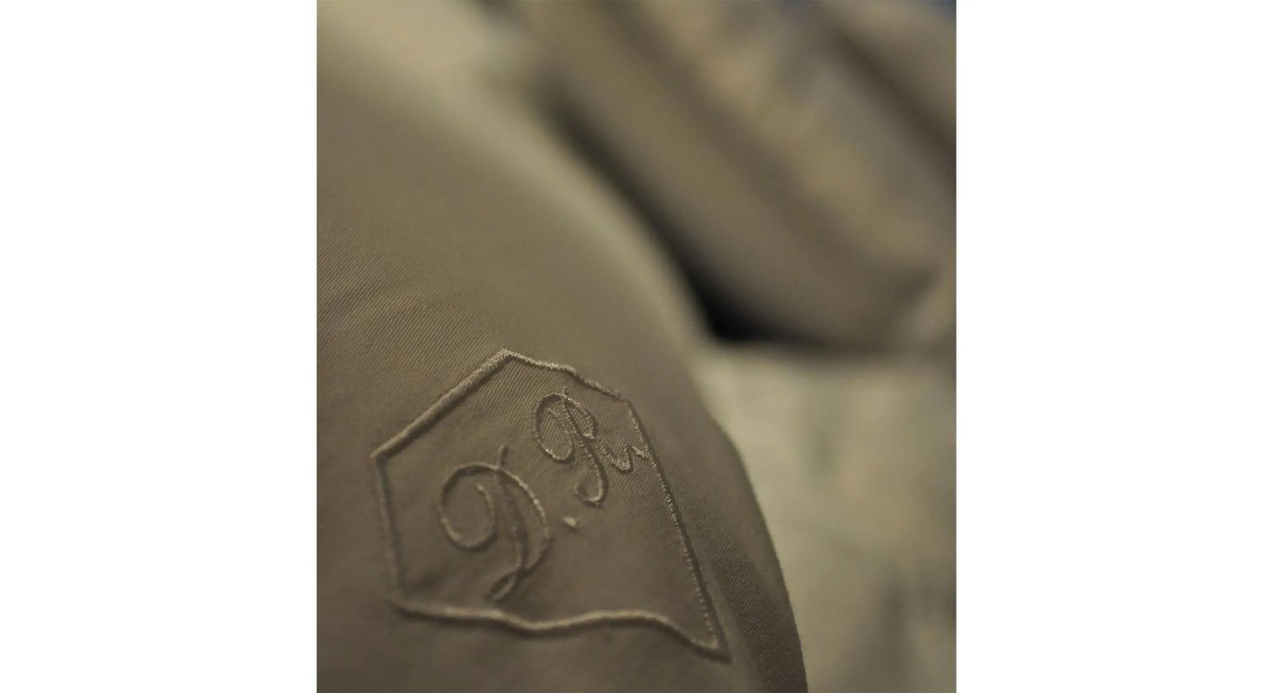 Logo/Certificate/Sign in Diamante Raro Affittacamere