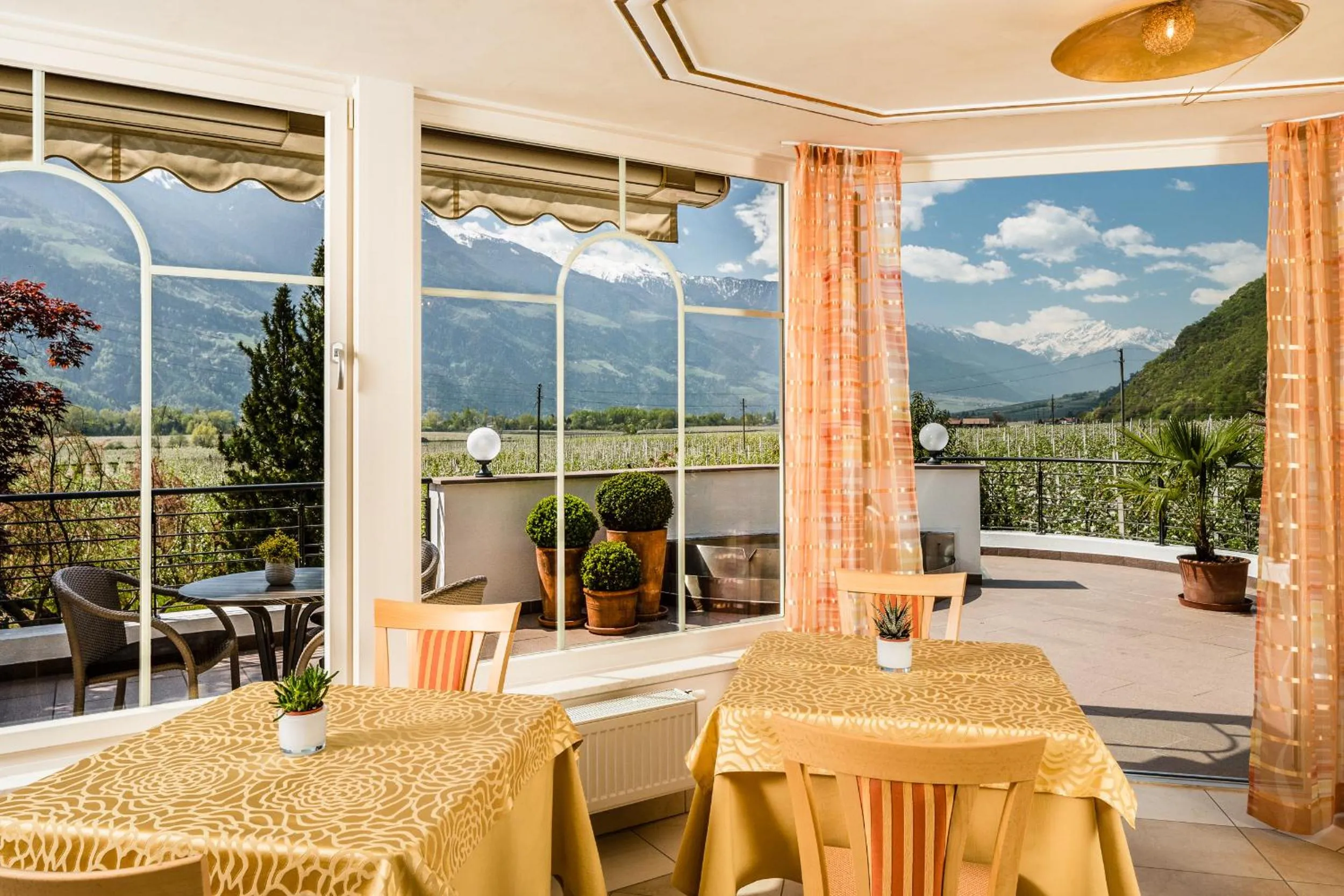 Balcony/Terrace in Garni Hotel Am Meilenstein