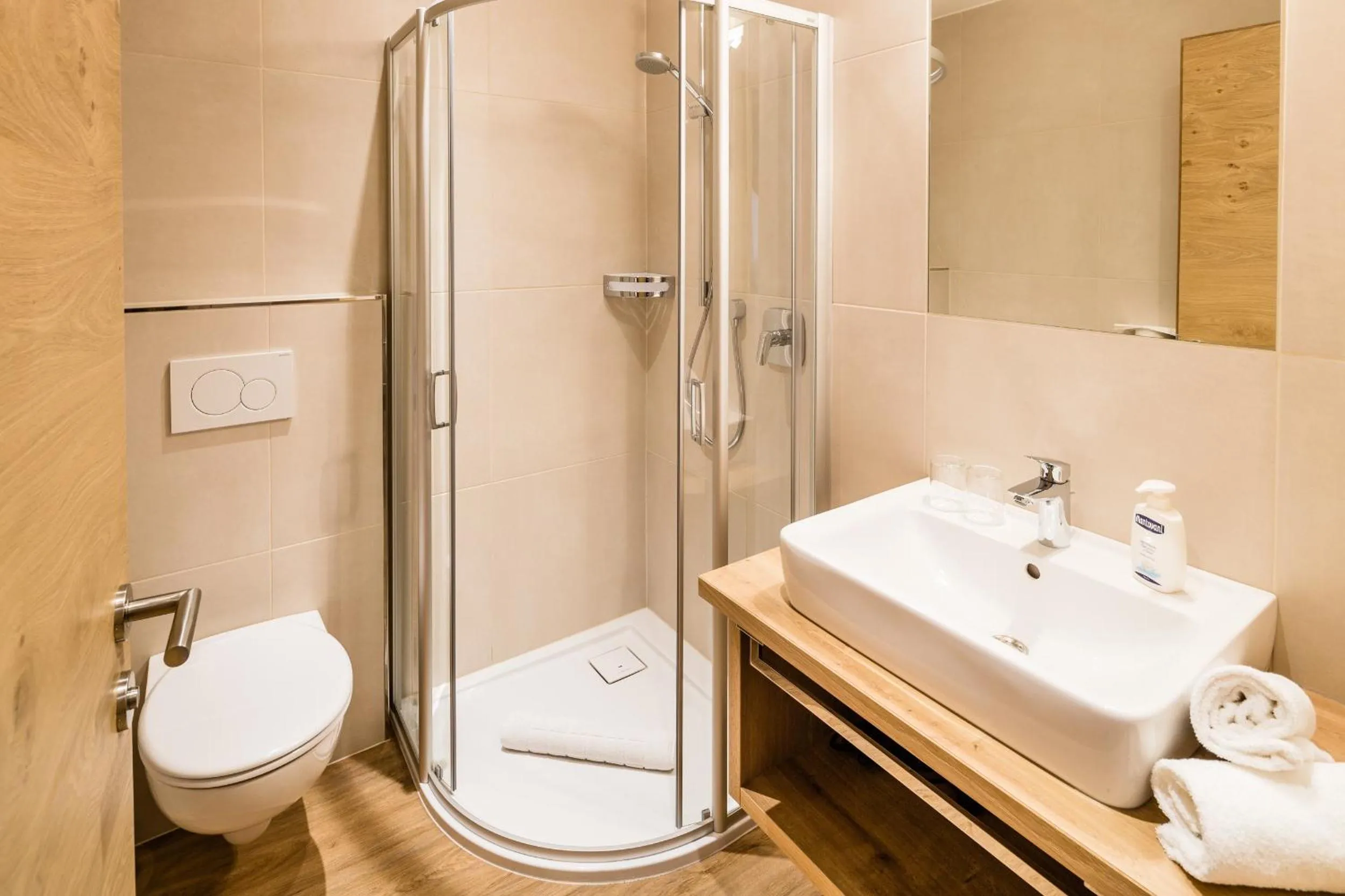 Bathroom in Garni Hotel Am Meilenstein