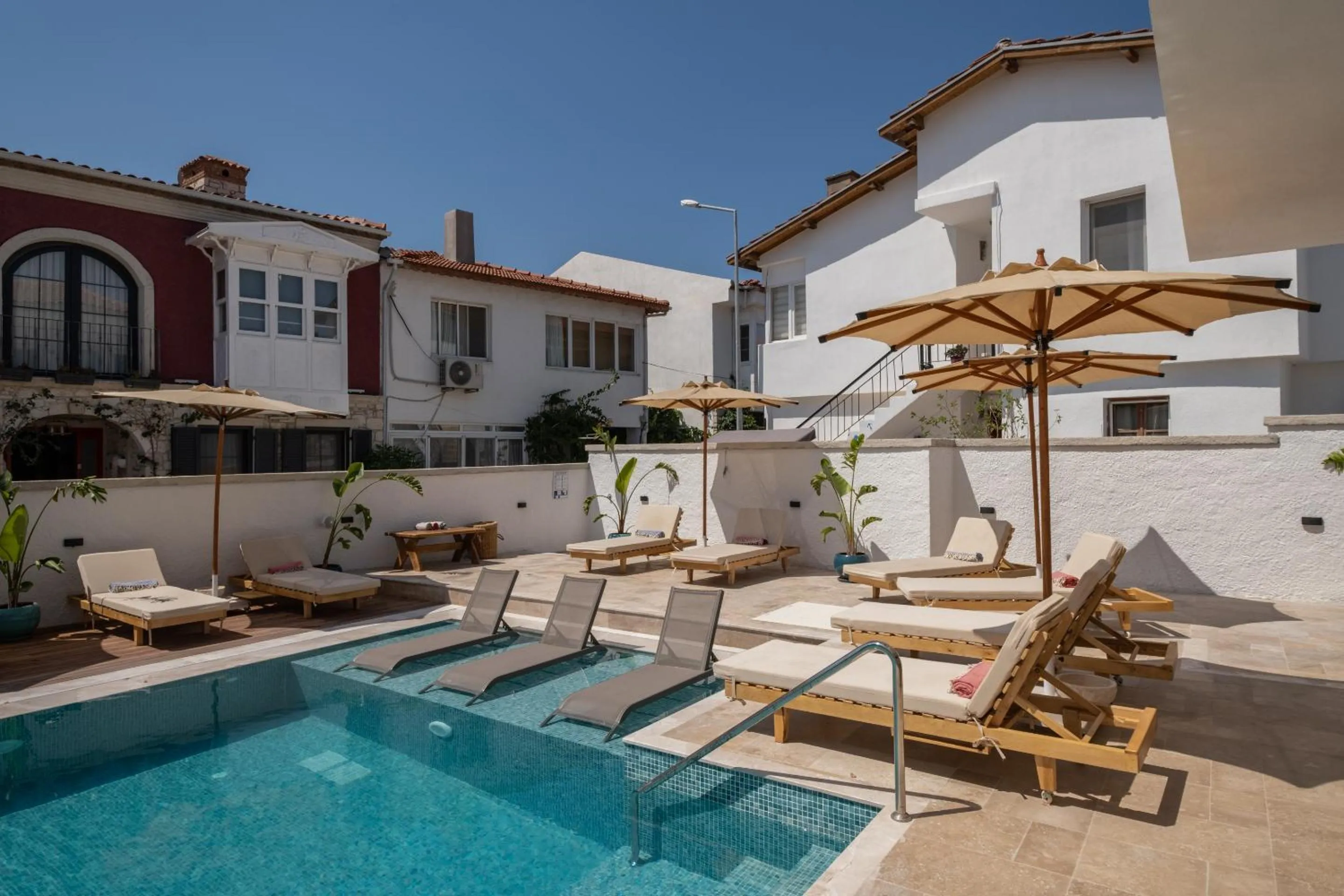 Swimming pool in Armel Alaçatı Konaklama