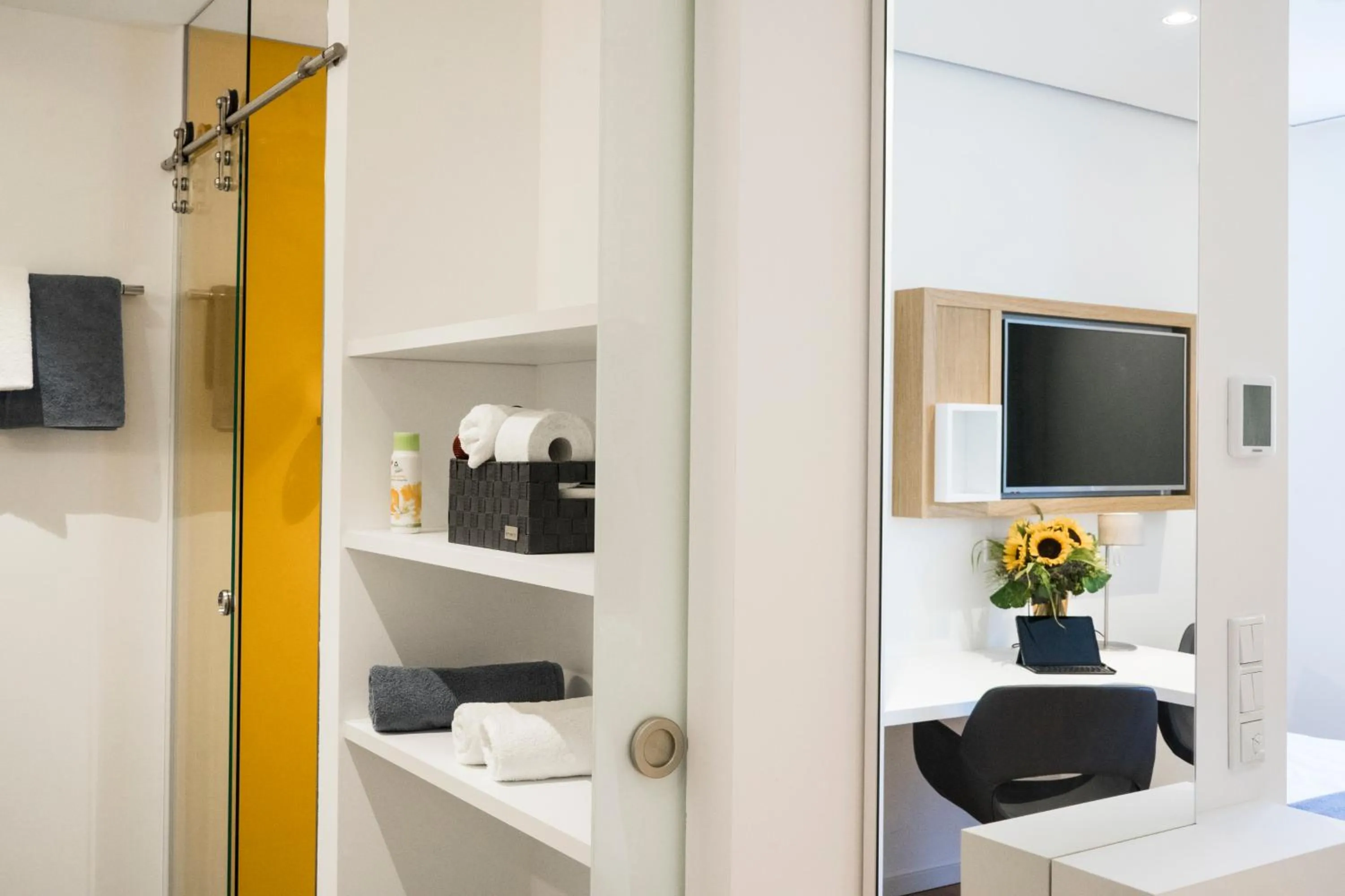 Toilet in Seven Hotel + Boardinghouse