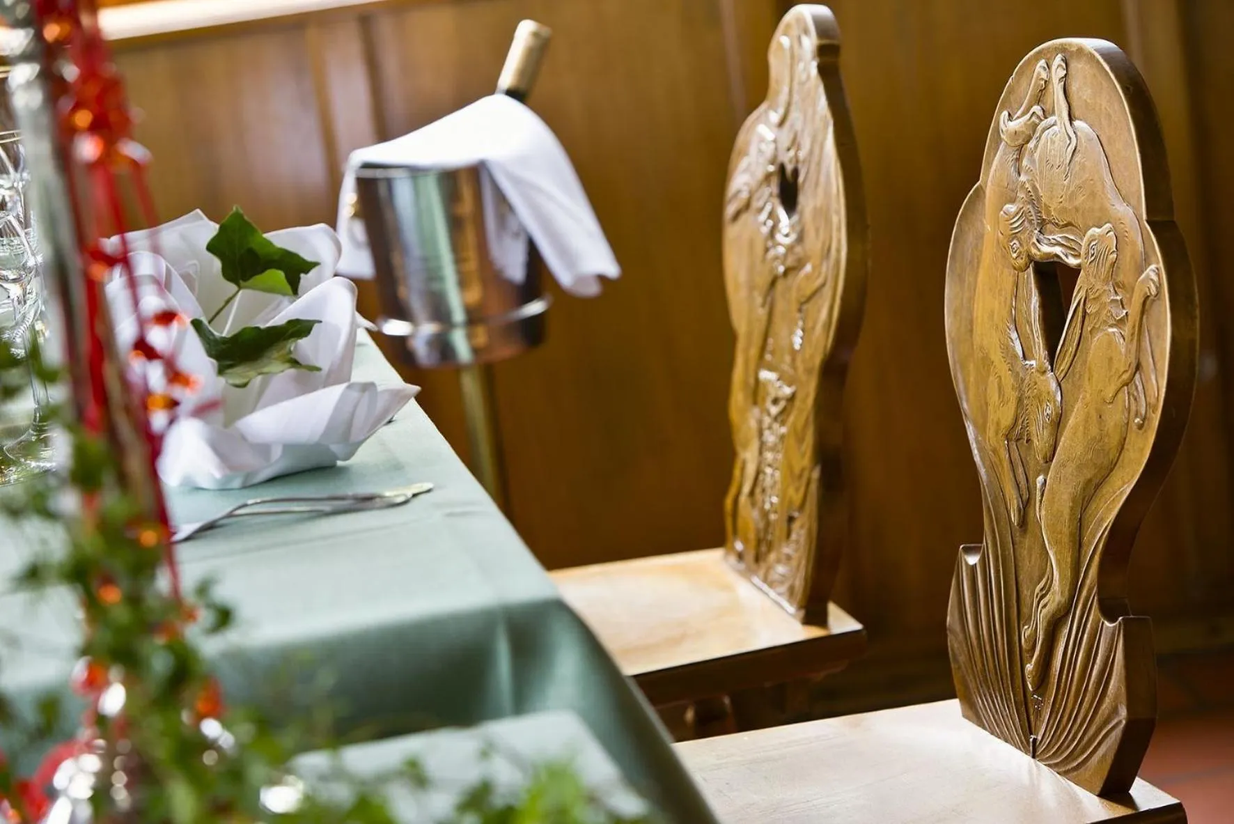 Restaurant/places to eat in Reck's Hotel-Restaurant