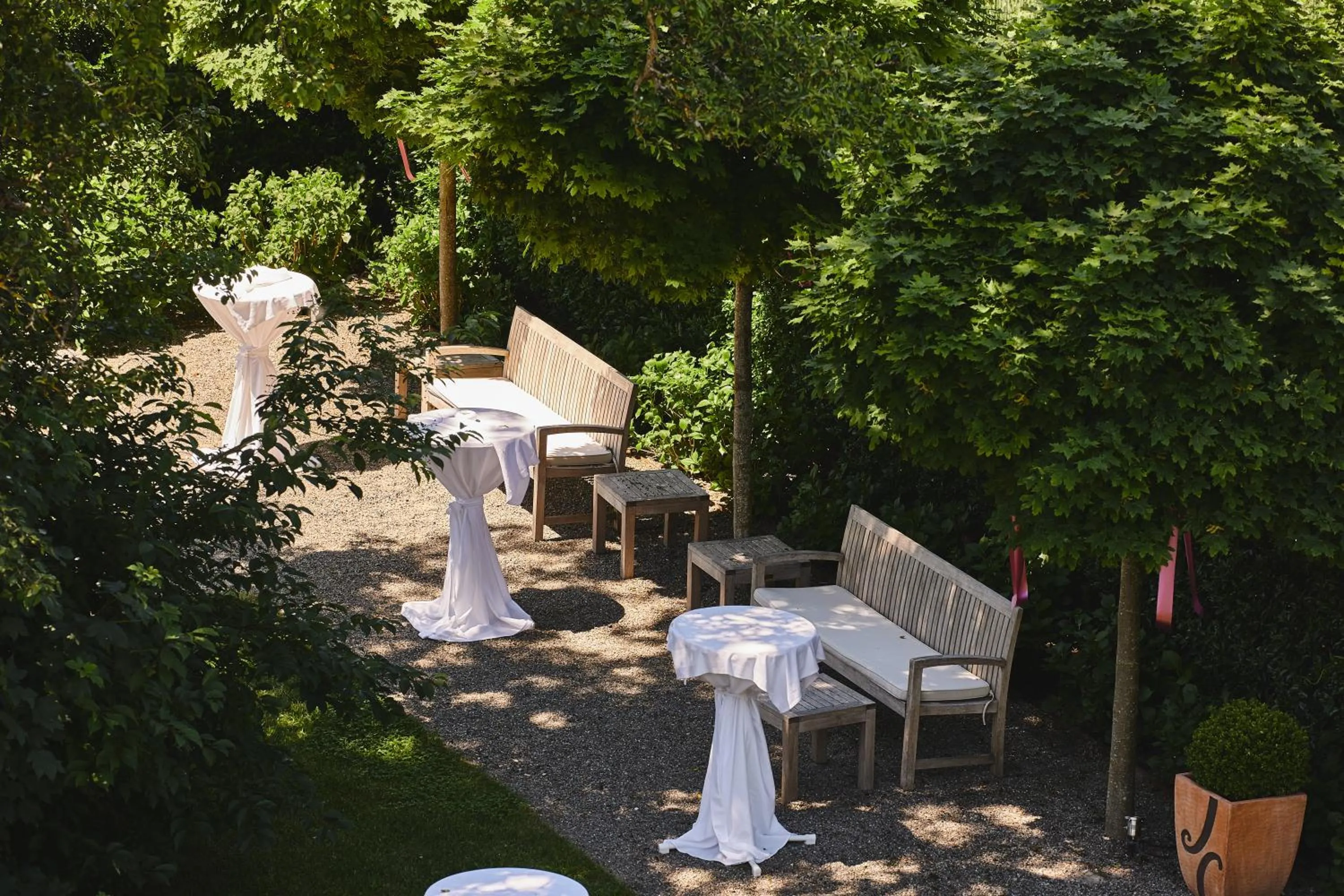 Patio in Reck's Hotel-Restaurant