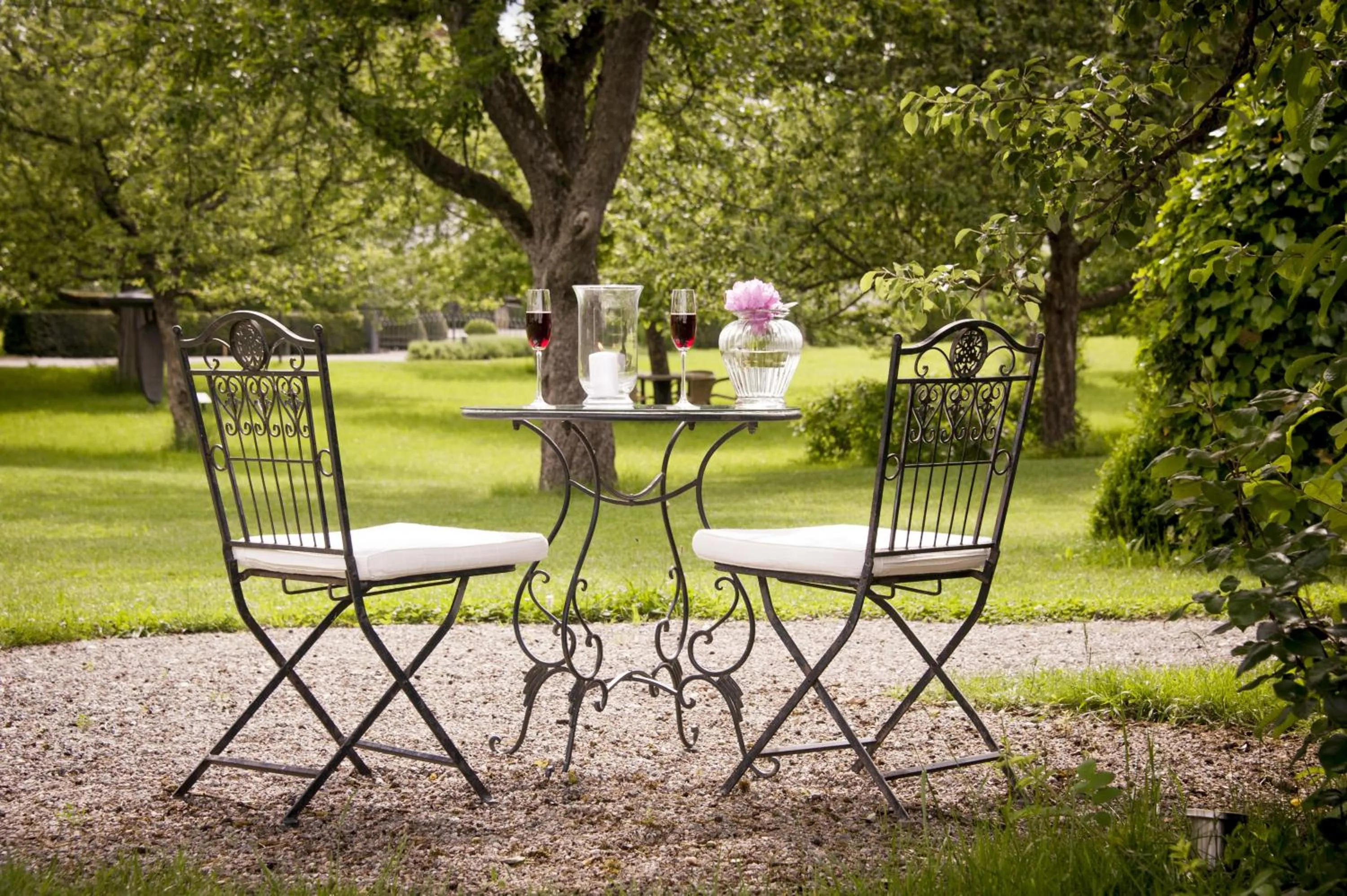 Garden in Reck's Hotel-Restaurant