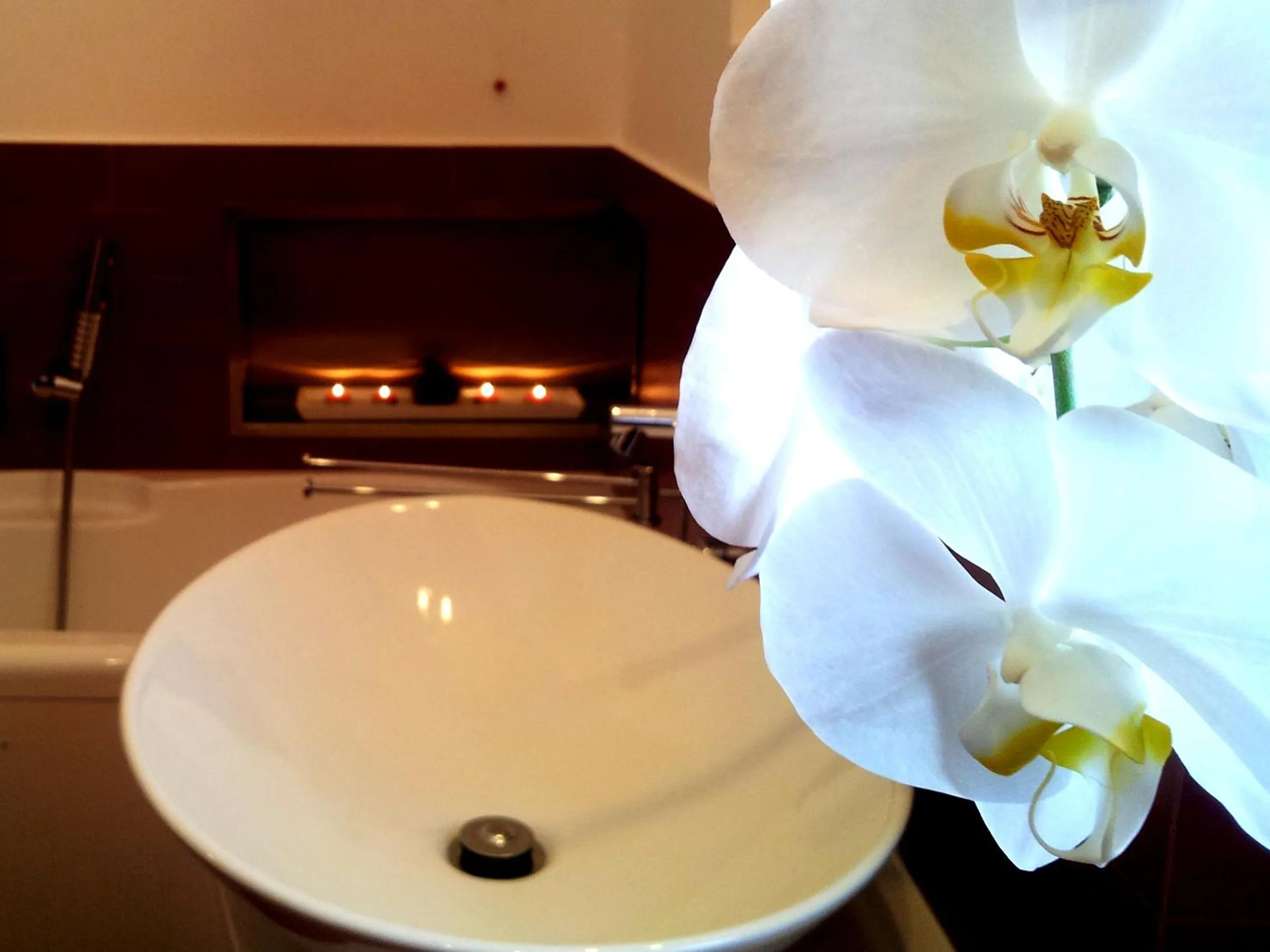 Bathroom in Alfieri Cottage