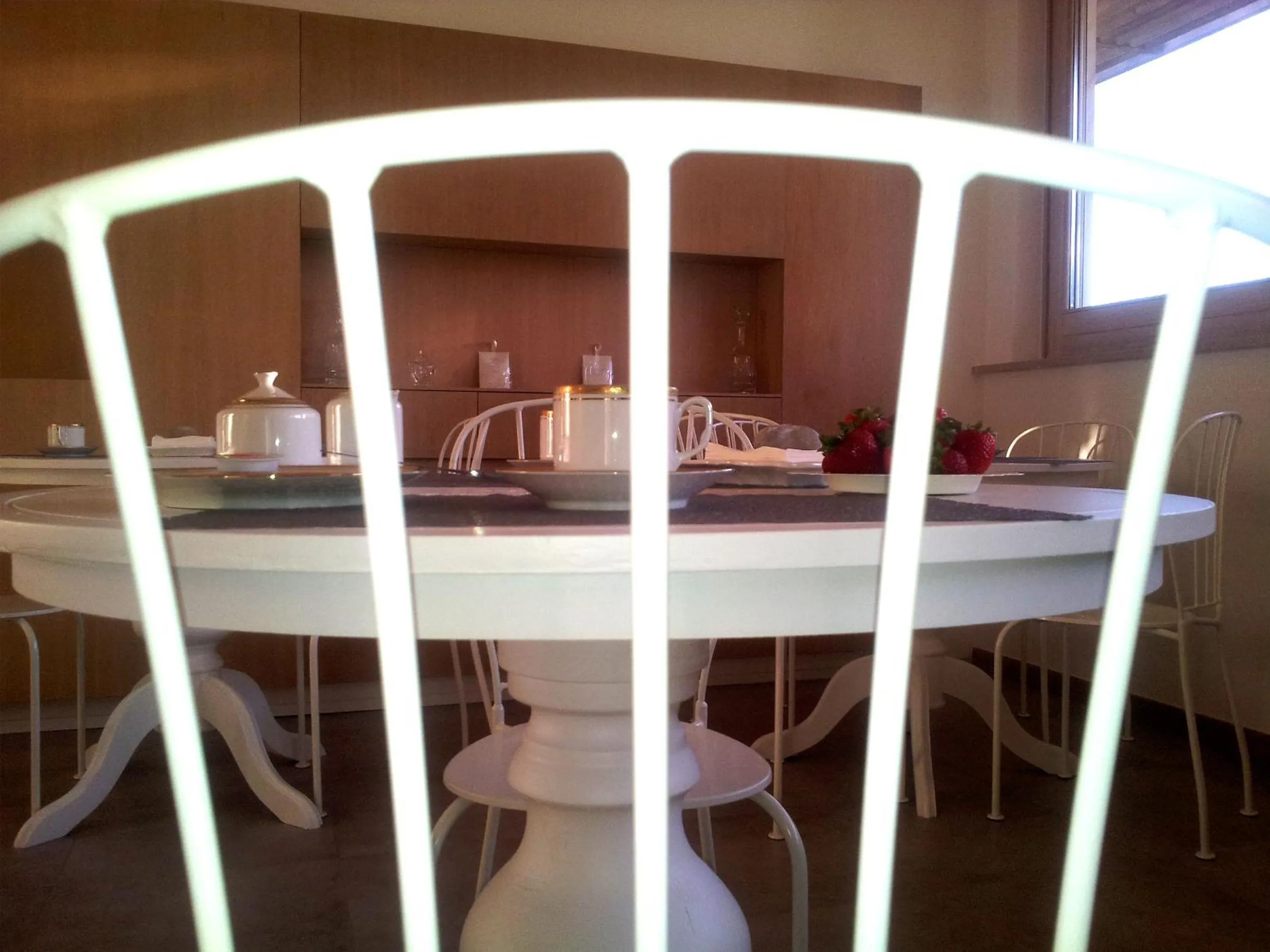 Restaurant/places to eat in Alfieri Cottage