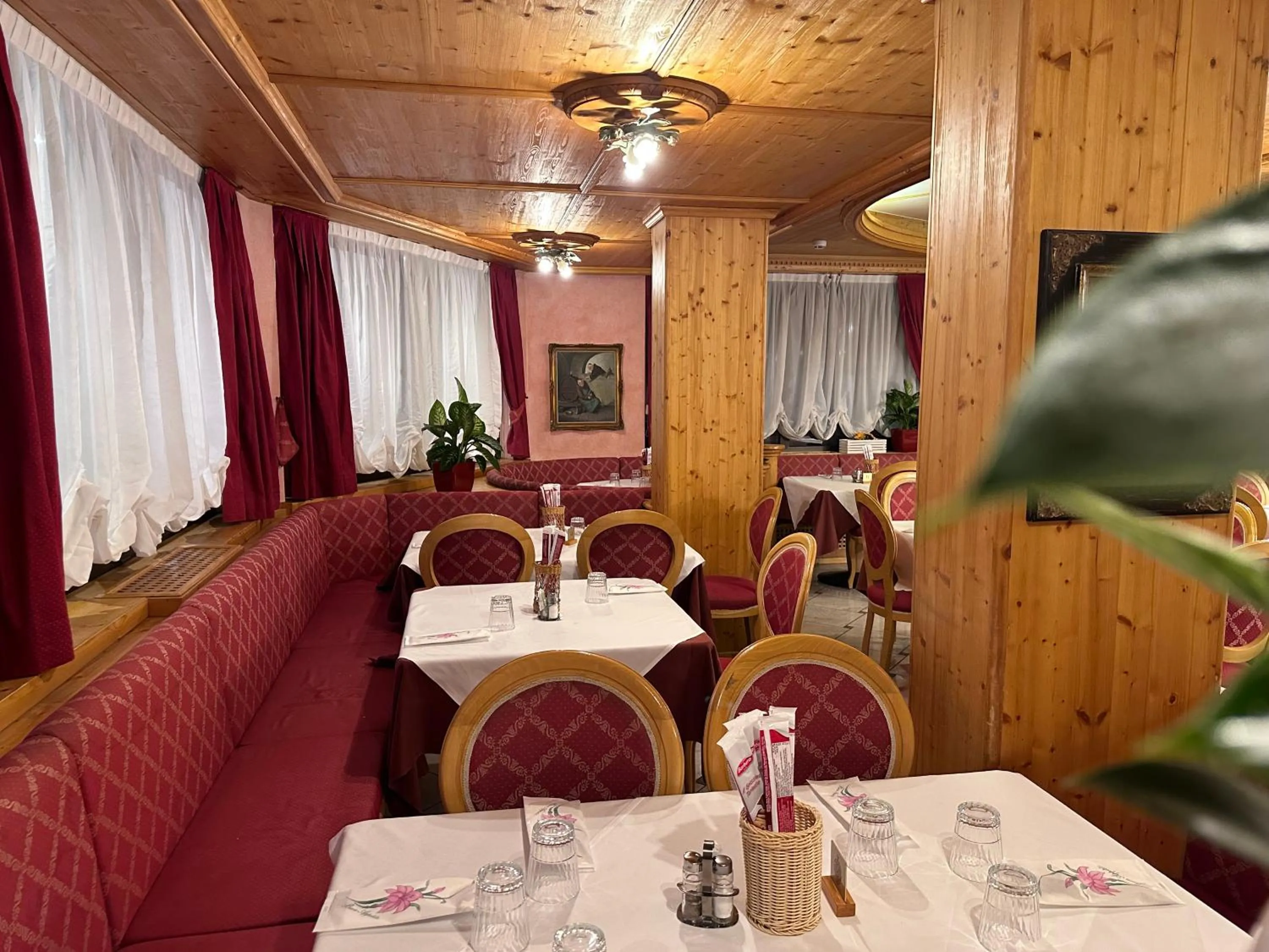 Restaurant/places to eat in VILLA NUOVA